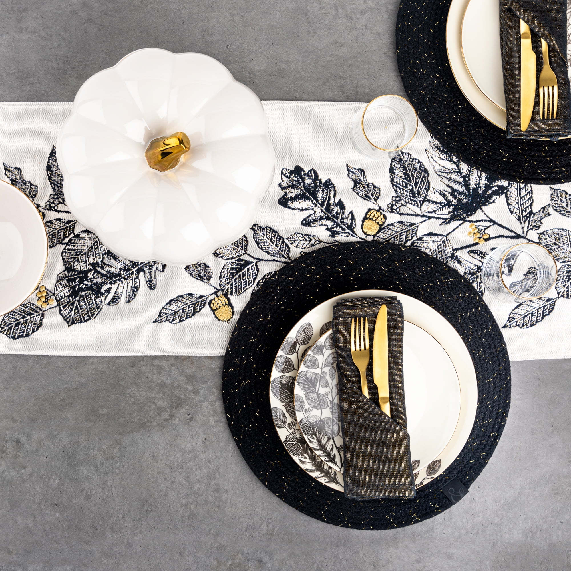 Thyme & Table Fall 8-Piece Set, 4 Napkins & 4 Round Placemats, Black & Gold