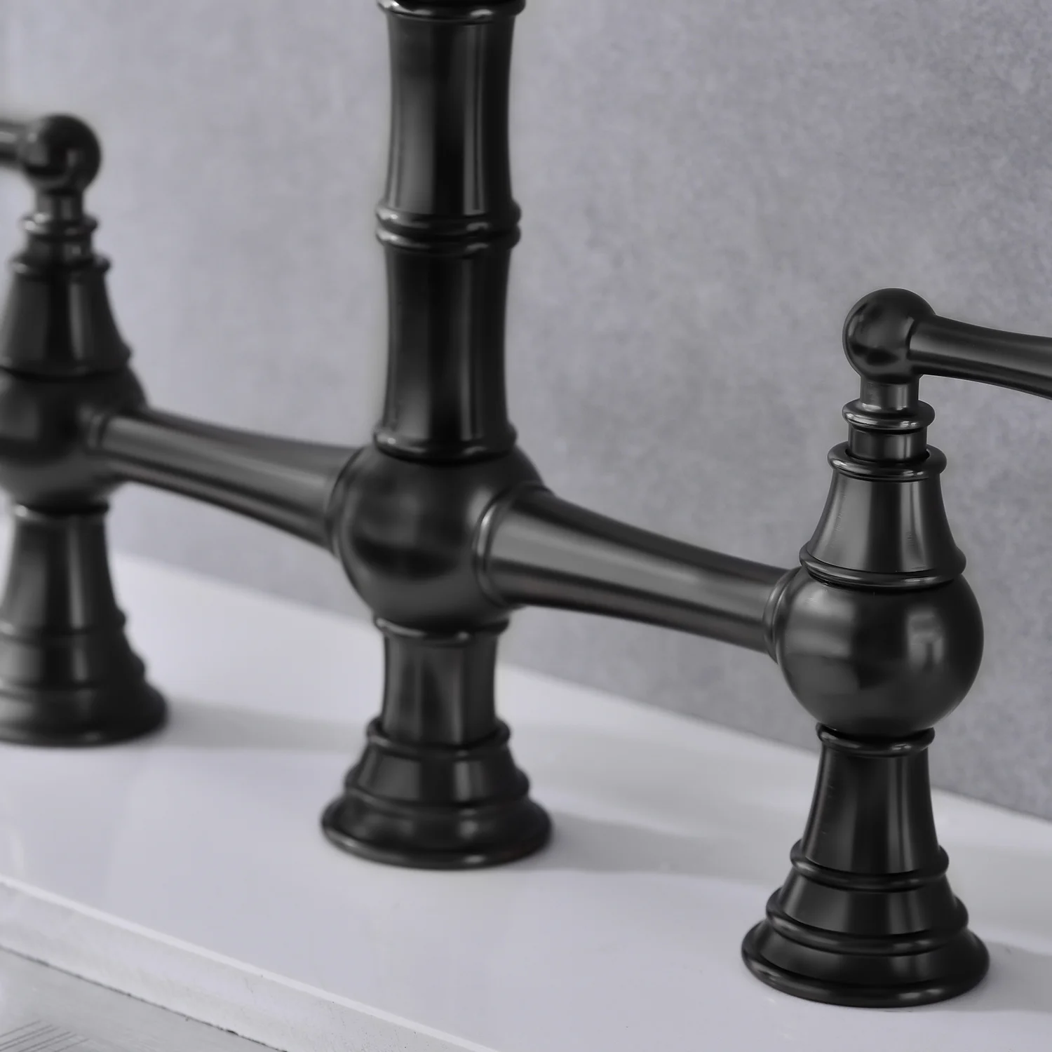 YLtoohoom Bridge Dual Handles Kitchen Faucet With Pull-Out Side Spray in