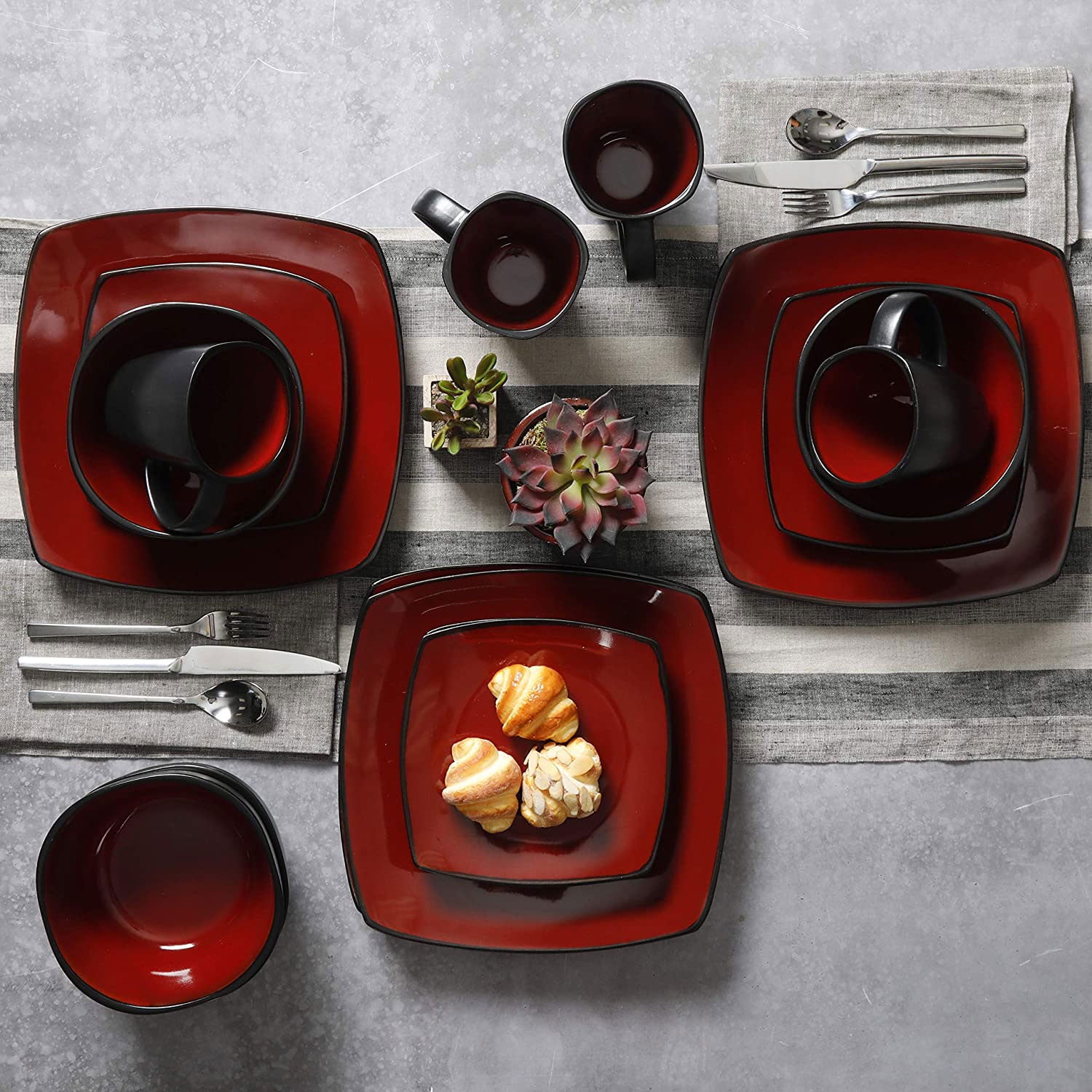 Gibson Soho Lounge Square 16-Piece Dinnerware Set - Red