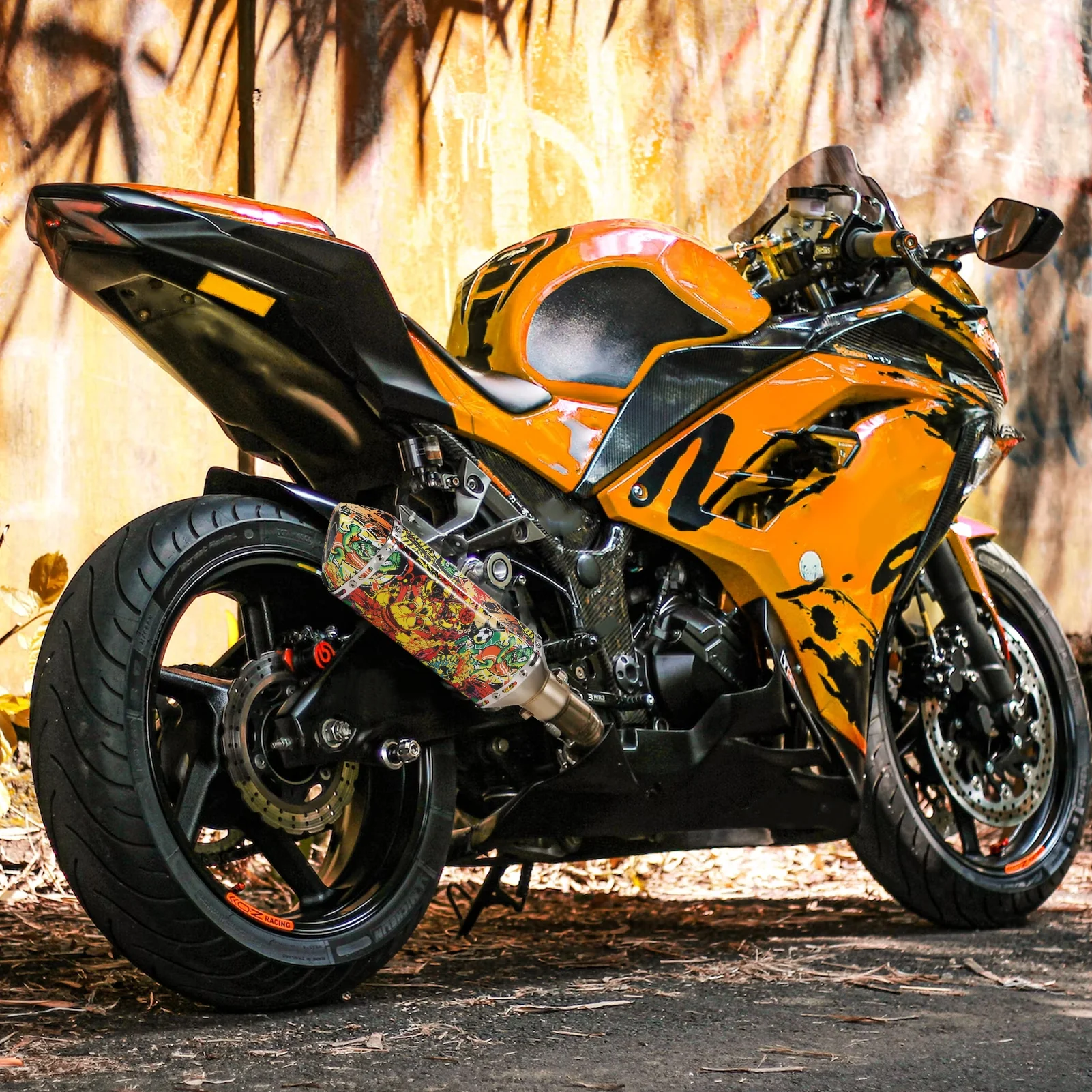 Motorcycle exhaust pipe,Slip On Muffler Pipes Carbon Style Tail On Carbon Carbon Style Tail Tube Temperature 1.5-2in Inlet Temperature Resistant Atv Pipes Slip On