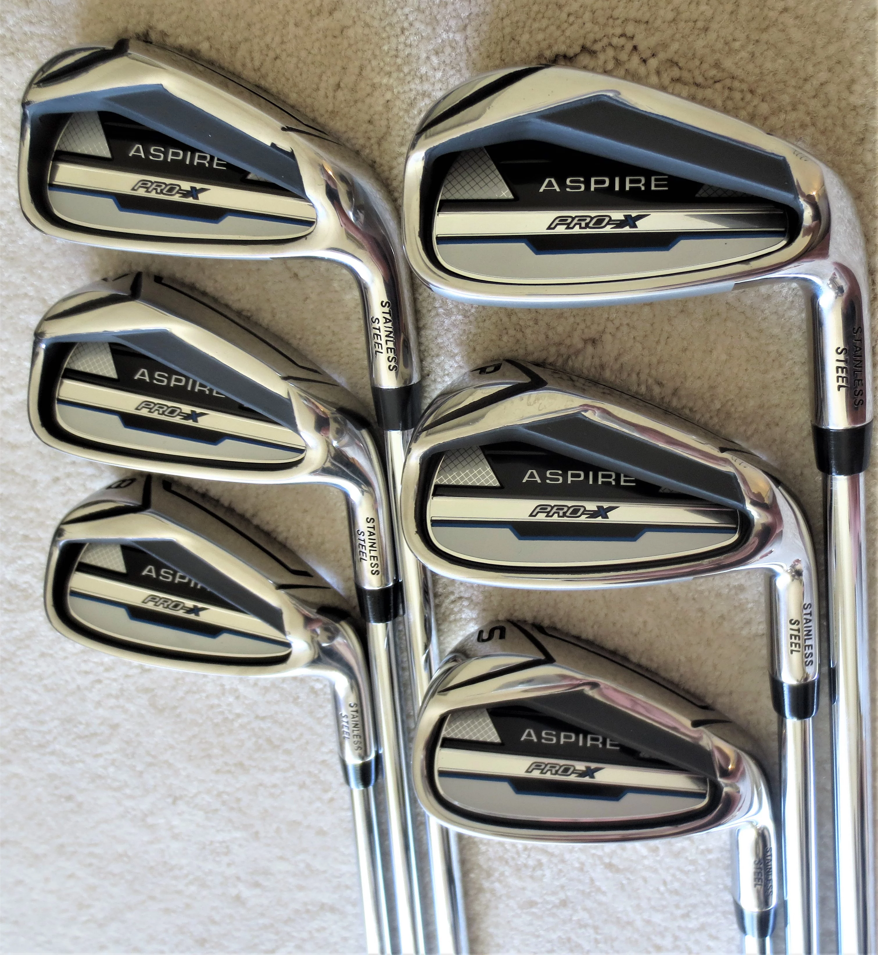 Mens Complete Golf Set - Adjustable Driver, Fairway Wood, 3,4,5 Hybrids Irons, Sand Wedge, Putter & Stand Bag Right Handed Regular Flex