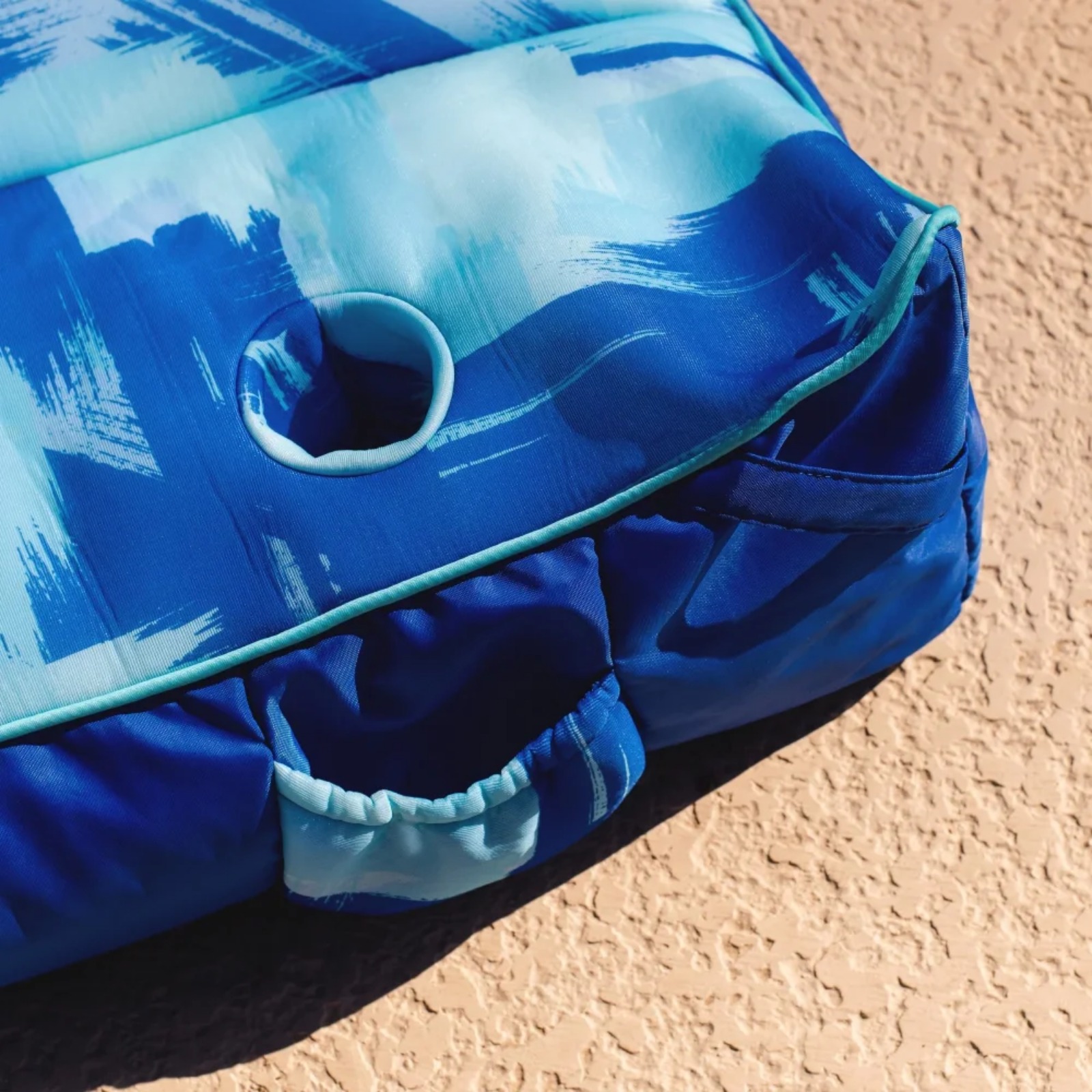 Big Joe Captain's Float No Inflation Needed Pool Lounger with Drink Holder, Paintbrush Blue Double Sided Mesh, Quick Draining