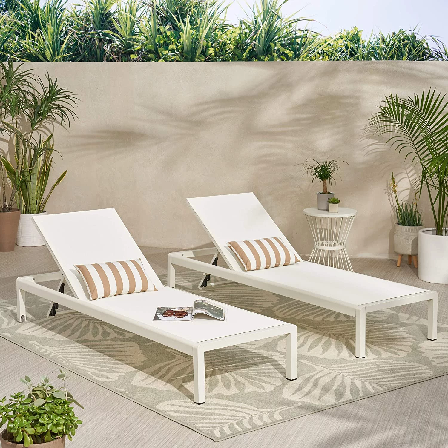 Christopher Knight Home 311725 Cynthia Outdoor Chaise Lounge (Set of 2), White