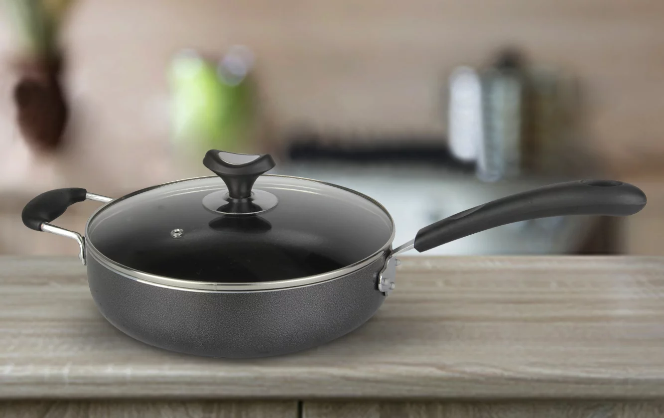 The Kitchen Sense Non-Stick Heavy Duty 3.5 Quart Jumbo Sauce Pan with Glass Lid