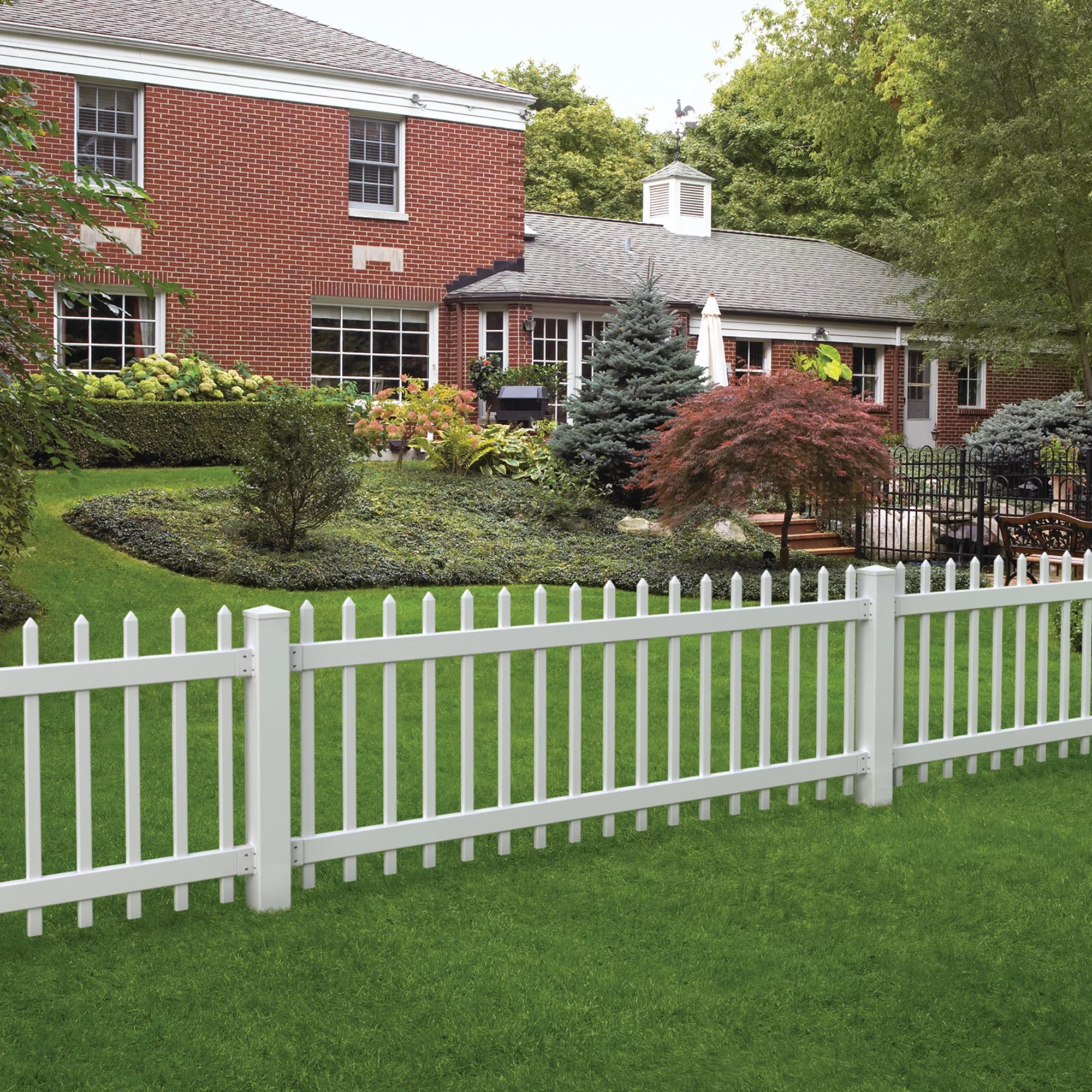 Outdoor Essentials 4 in. x 4 in. x 72 in. White Vinyl Fence Post (Hurricane)