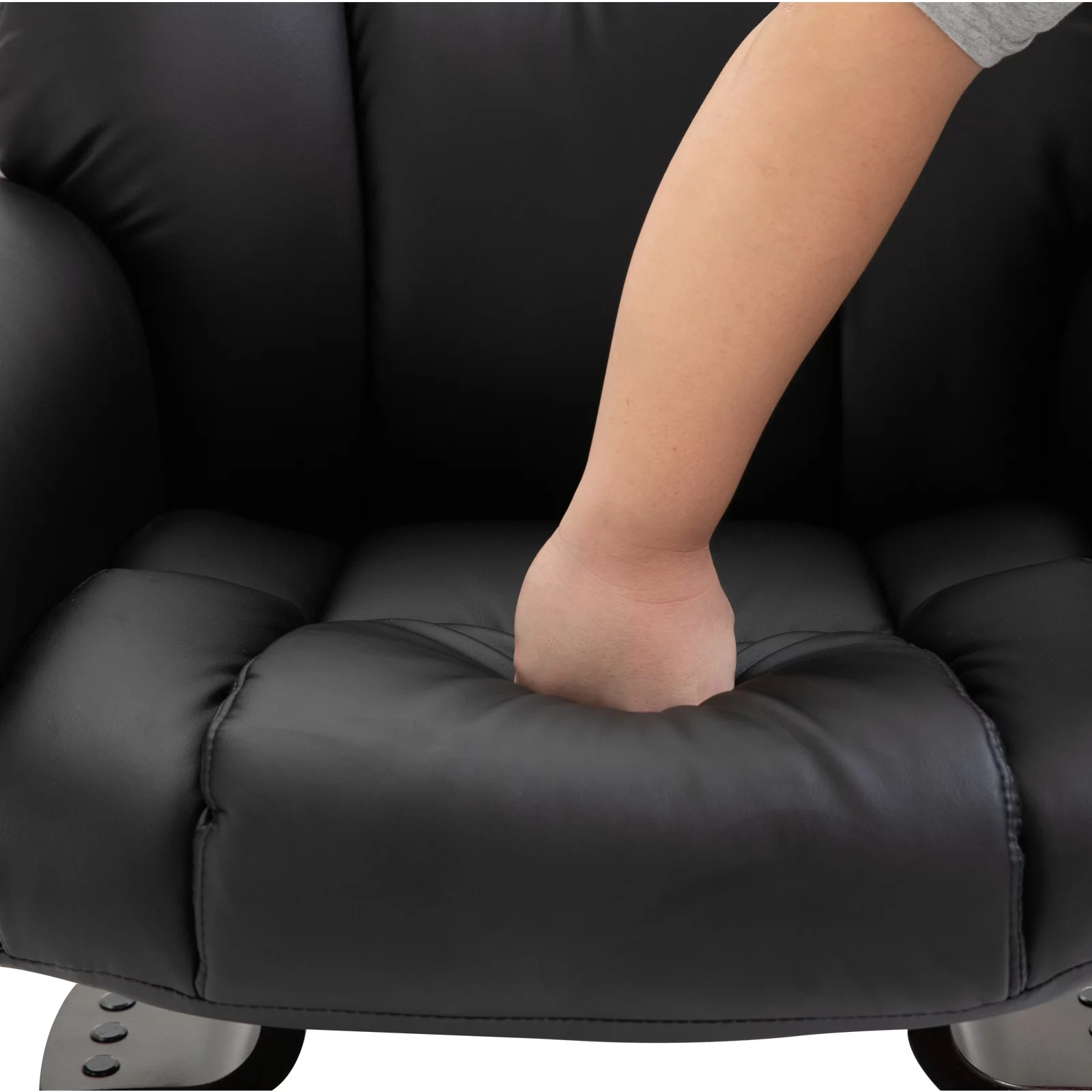 Massage Recliner Chair with Footrest, 10 Vibration Levels, Faux Leather, Black