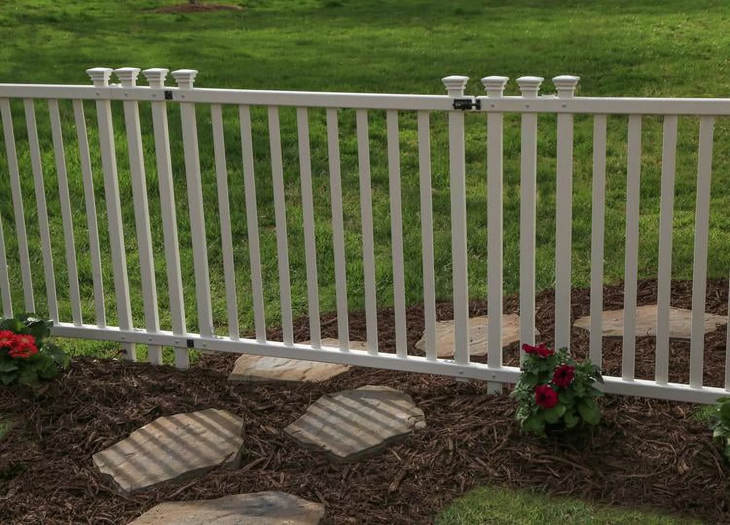 Baskenridge Vinyl Gate Kit (36in x 52in)