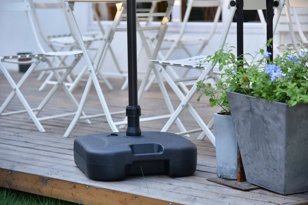 WestinTrends Square Patio Umbrella Fillable Plastic Base, Black