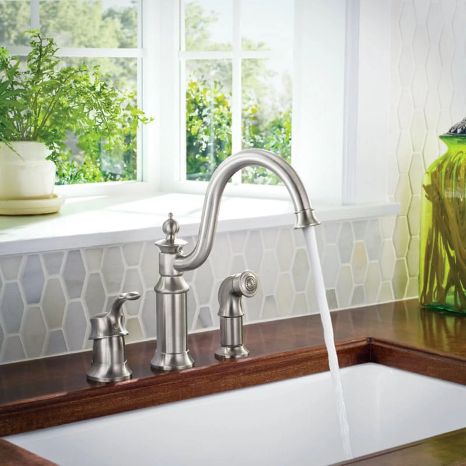 Moen S711 Waterhill High-Arc Kitchen Faucet - Chrome