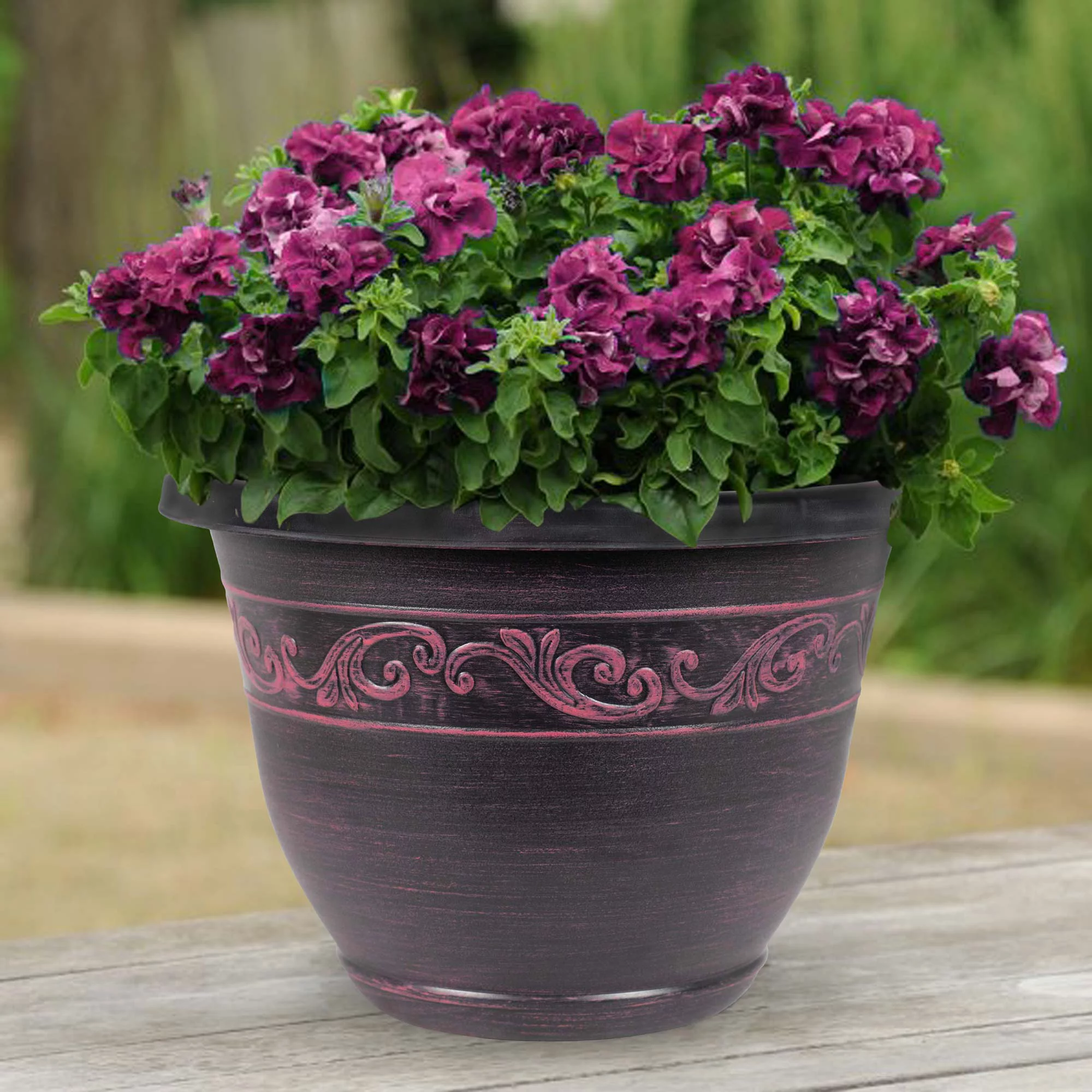 Garden Elements Indoor/Outdoor Plastic Tulip Banded Round Flower Pot Planter, Plum, 13