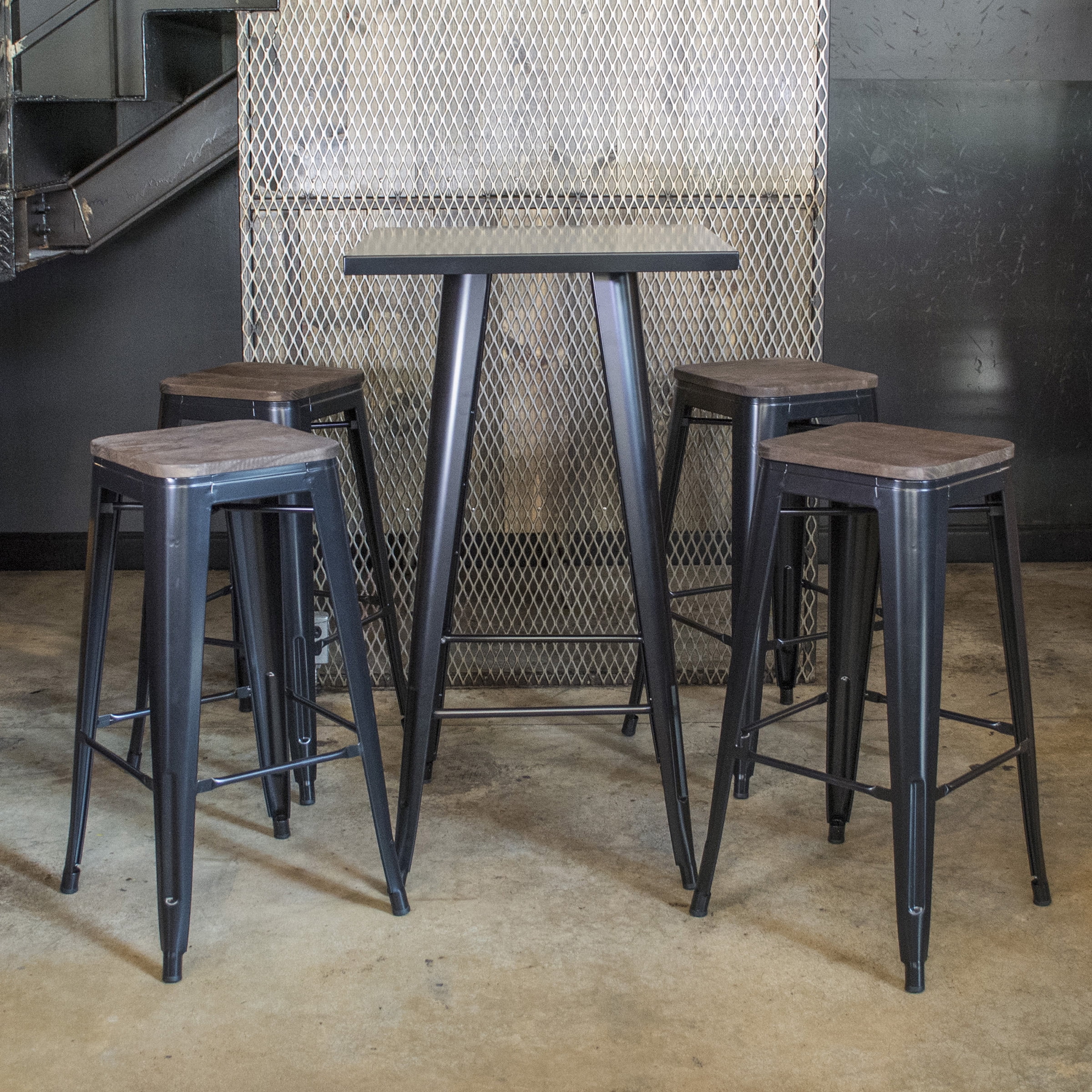 AmeriHome Black Metal Top Pub Height Table Seating 4 Dark Elm Wood Top Backless Black Bar Stools