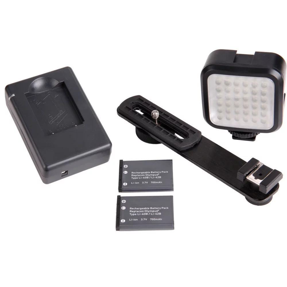 Canon PowerShot G7 X Mark III Digital Camera (Black)+ Extra Battery + LED - 32GB Kit