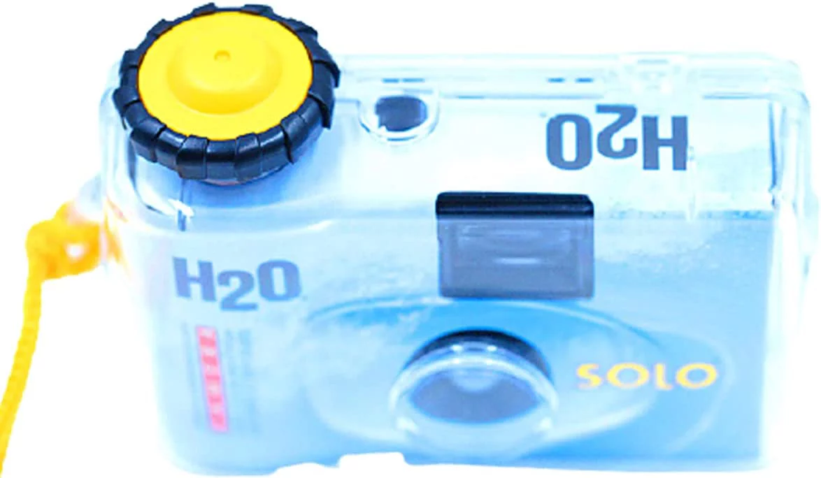 Waterproof Disposable Camera Single Use 35mm Film - 400 Speed, 27 Exposures