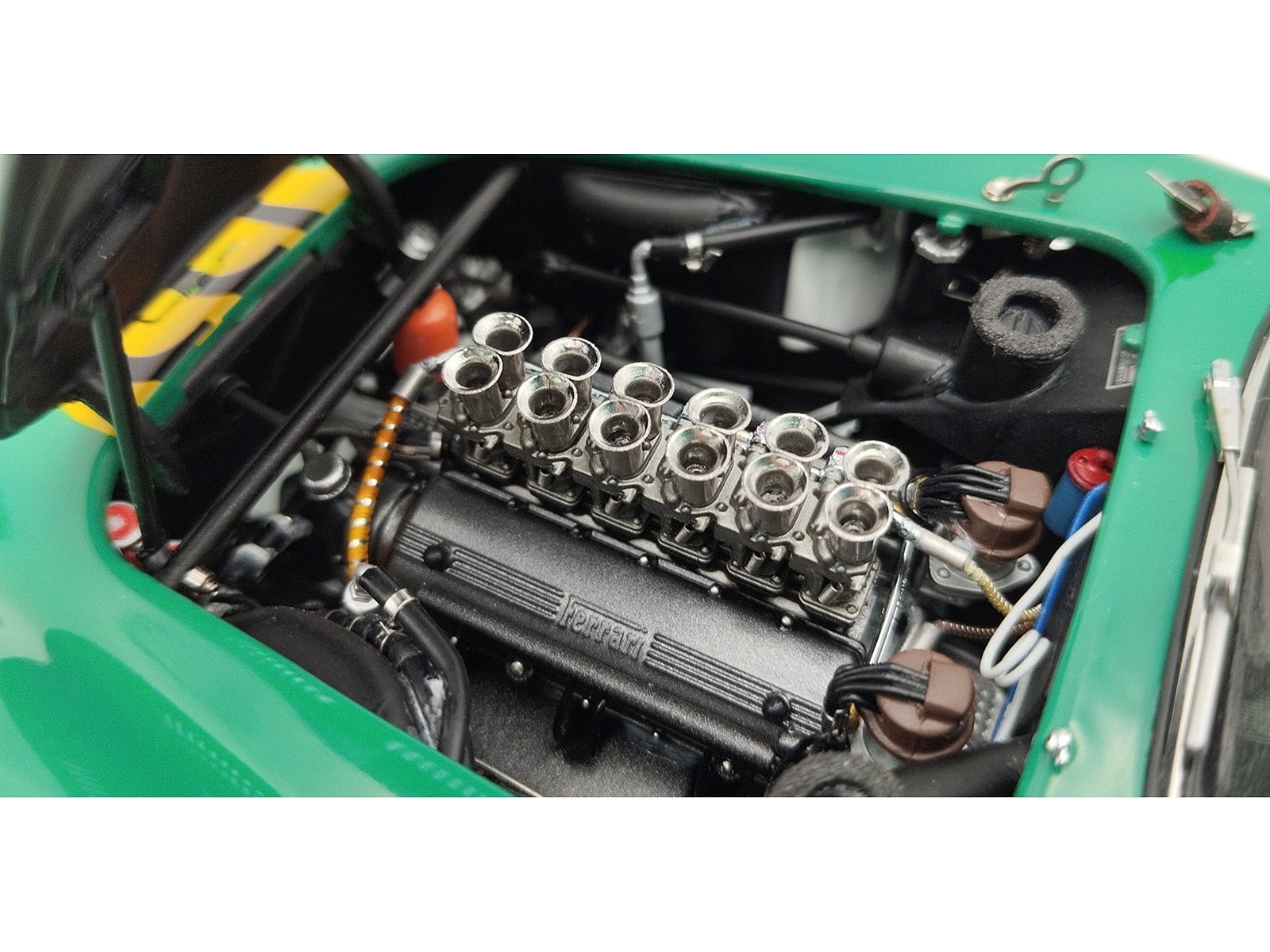 Ferrari 250 GTO #153 David Piper - Dan Margulies 