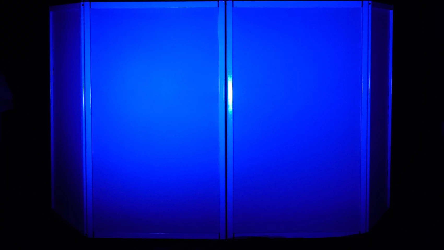 Rockville DJ Event Facade 4-Panel Booth+(2) Totem Stands+(6) Wireless DMX Lights