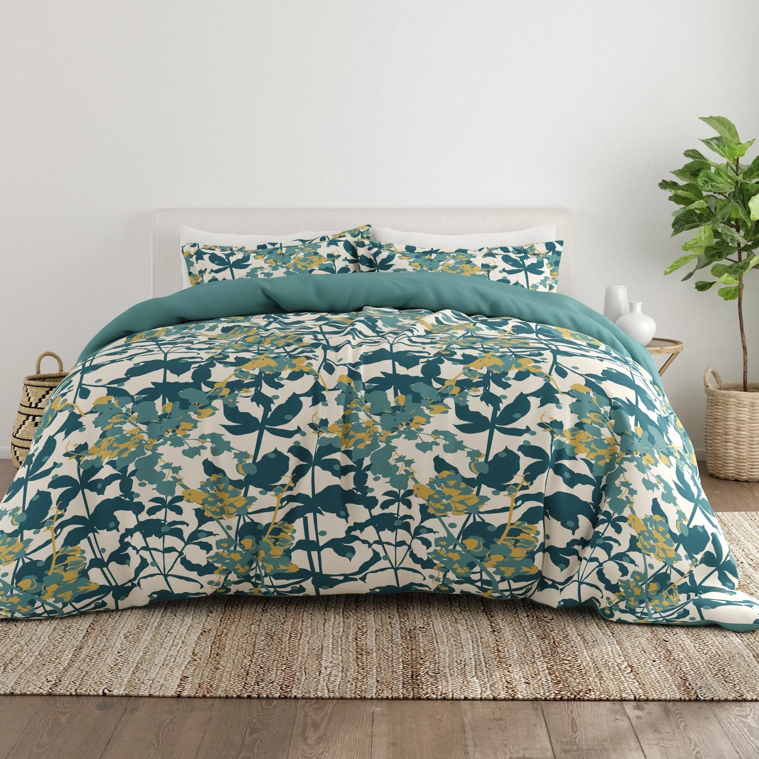 Noble Linens Teal Boho Flower Reversible 3-Piece Duvet Cover Set, Full/Queen