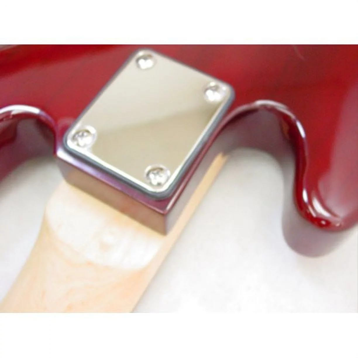 ELECTRIC BASS GUITAR - RED - Small Scale 36