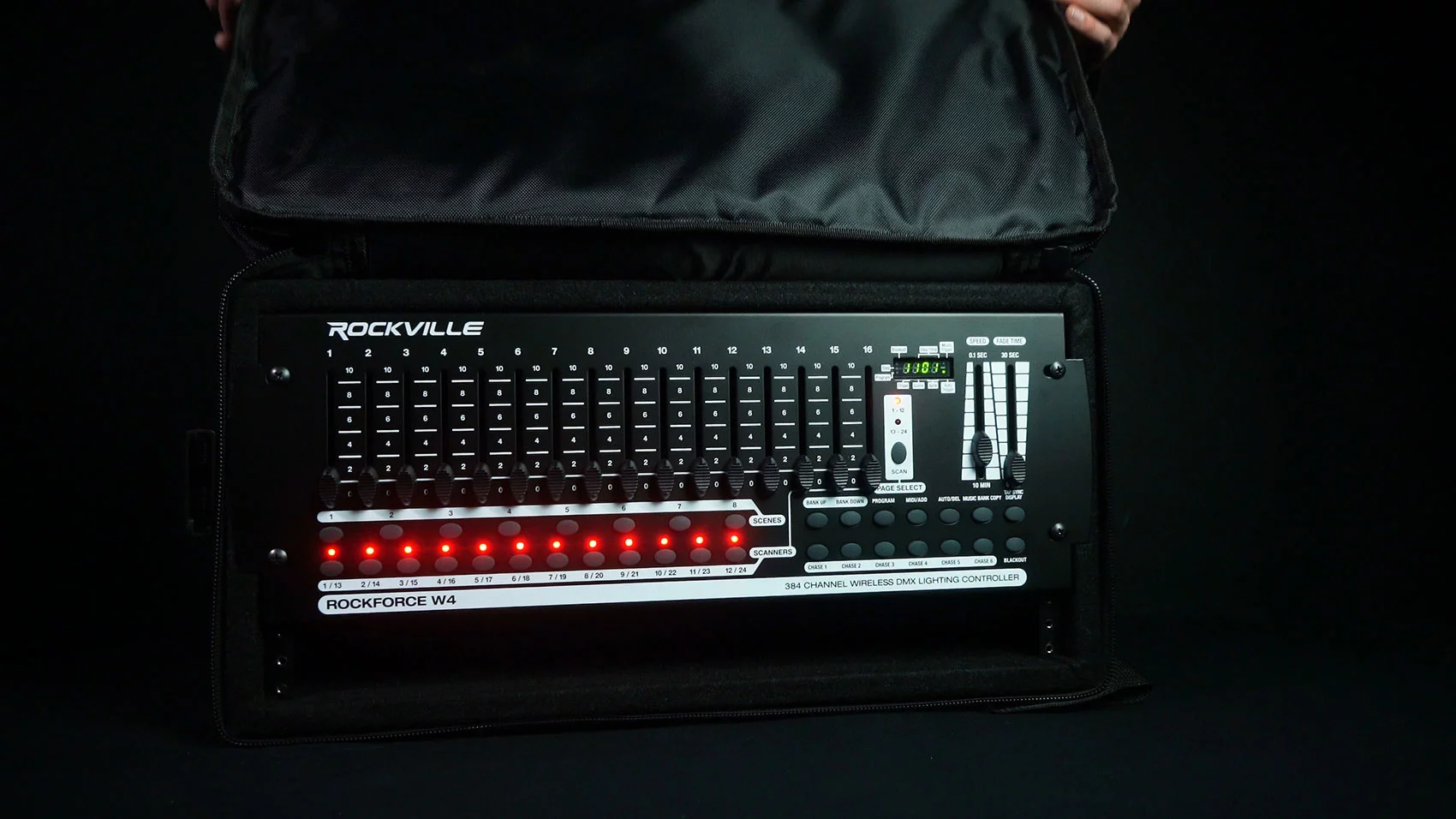 (4) Chauvet Freedom Wedge Quad Rechargeable Wash Lights+Wireless DMX Controller