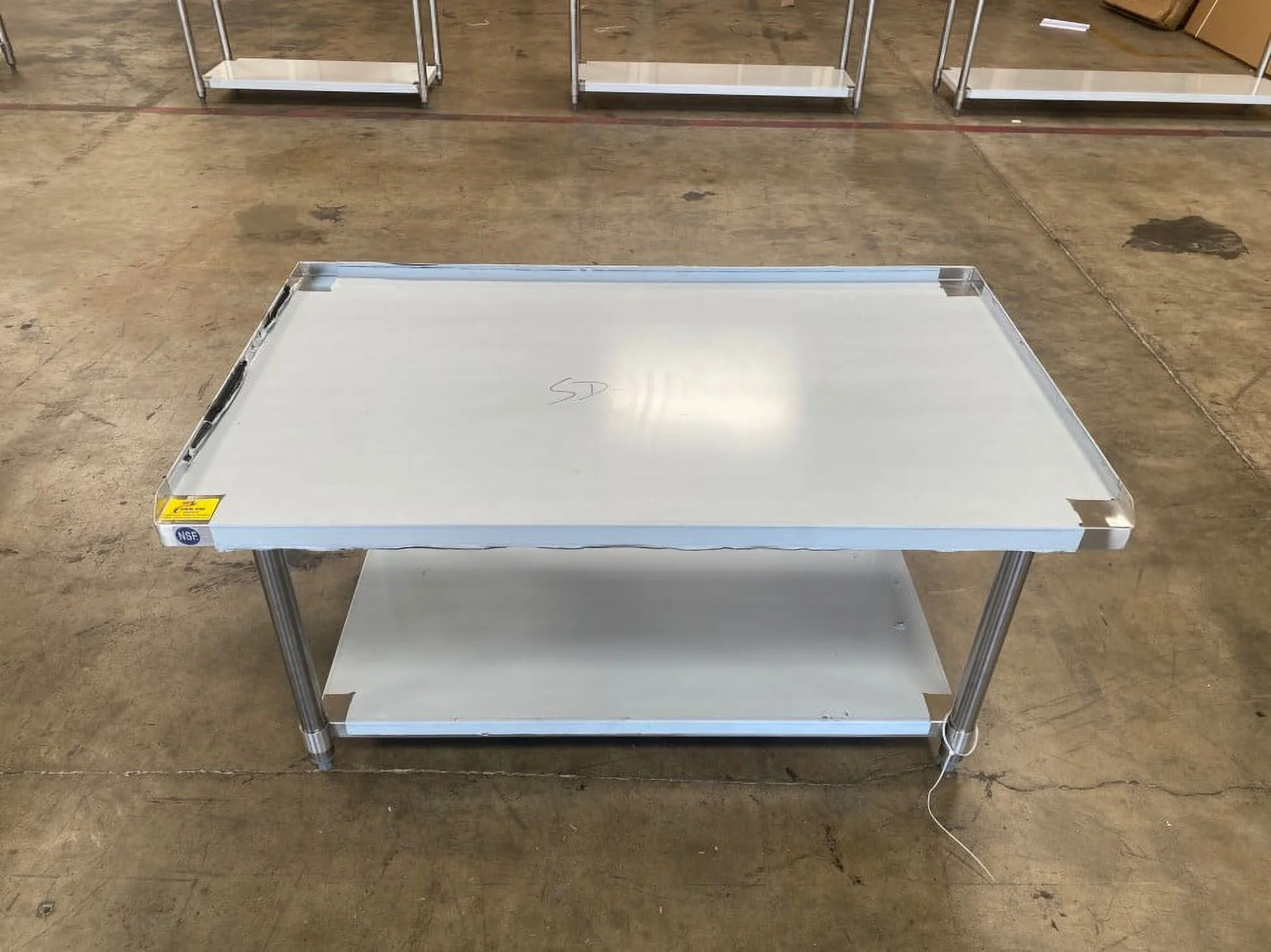 28 in. Commercial Stainless Steel Base Equipment Stand-Load Capacity 580 lbs