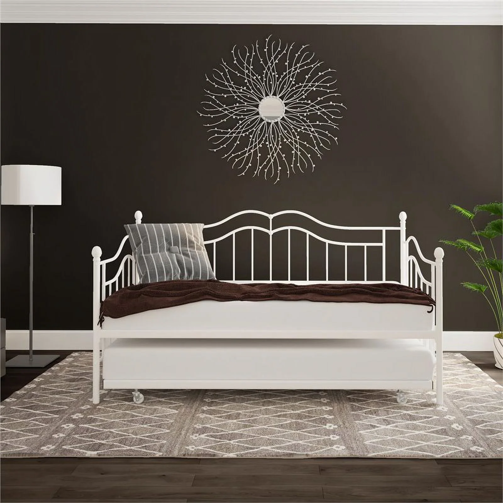DHP Tatiana Metal Twin Daybed and Trundle in White