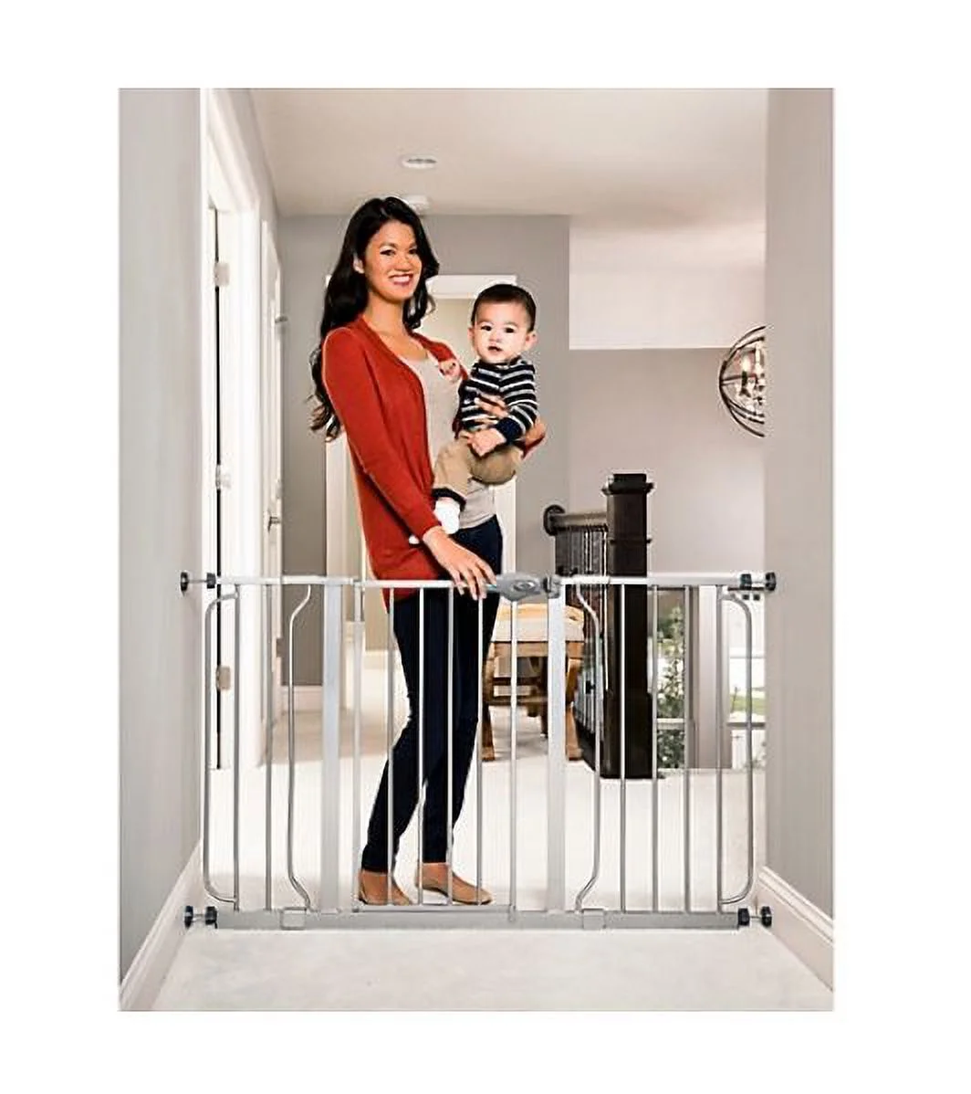 Regalo Easy Step Extra Wide Walk-Through Pet Gate