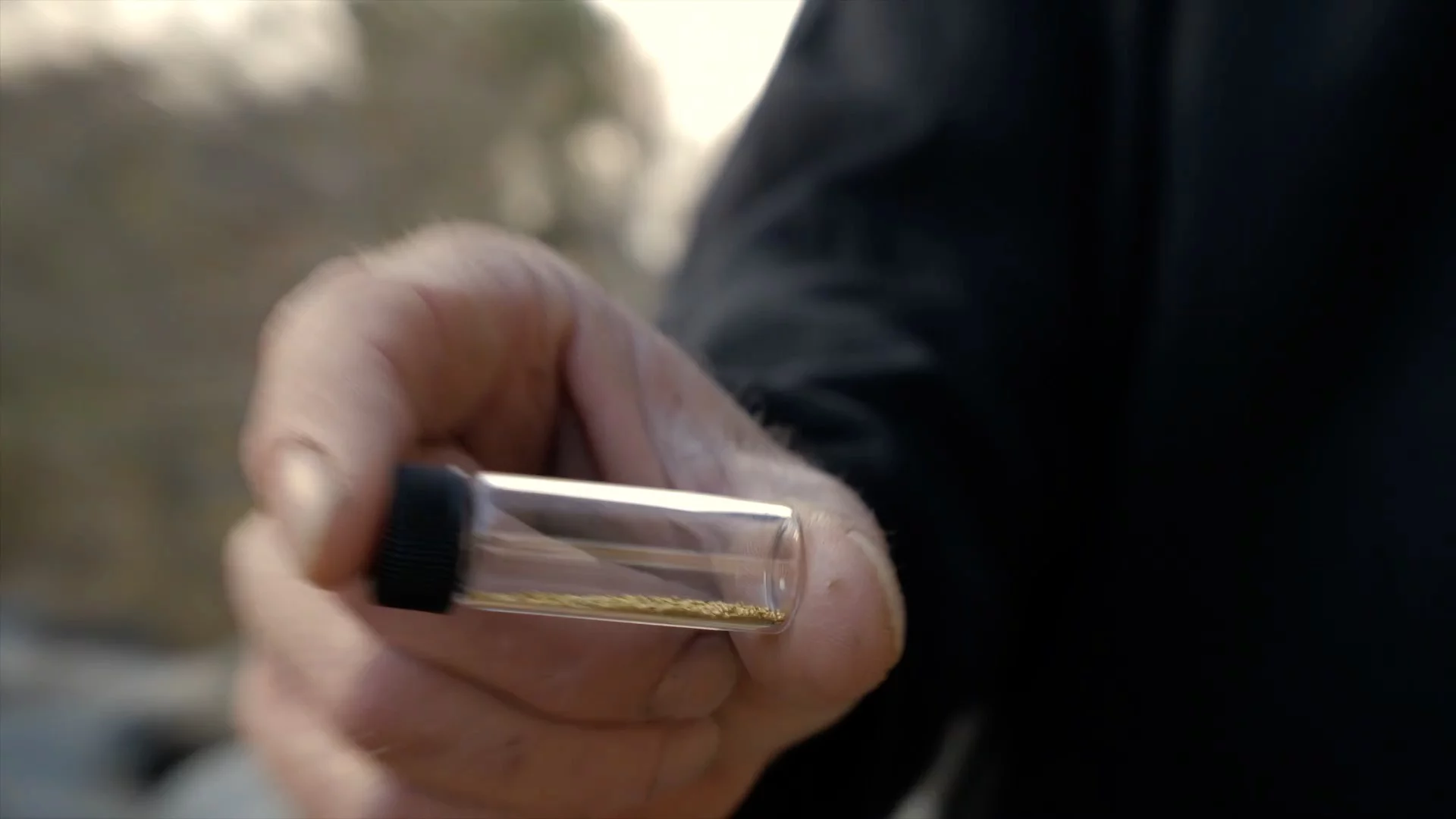 Sluice Fox Deluxe Gold Panning Kit | Classifiers| Pans | Tweezers | Vials