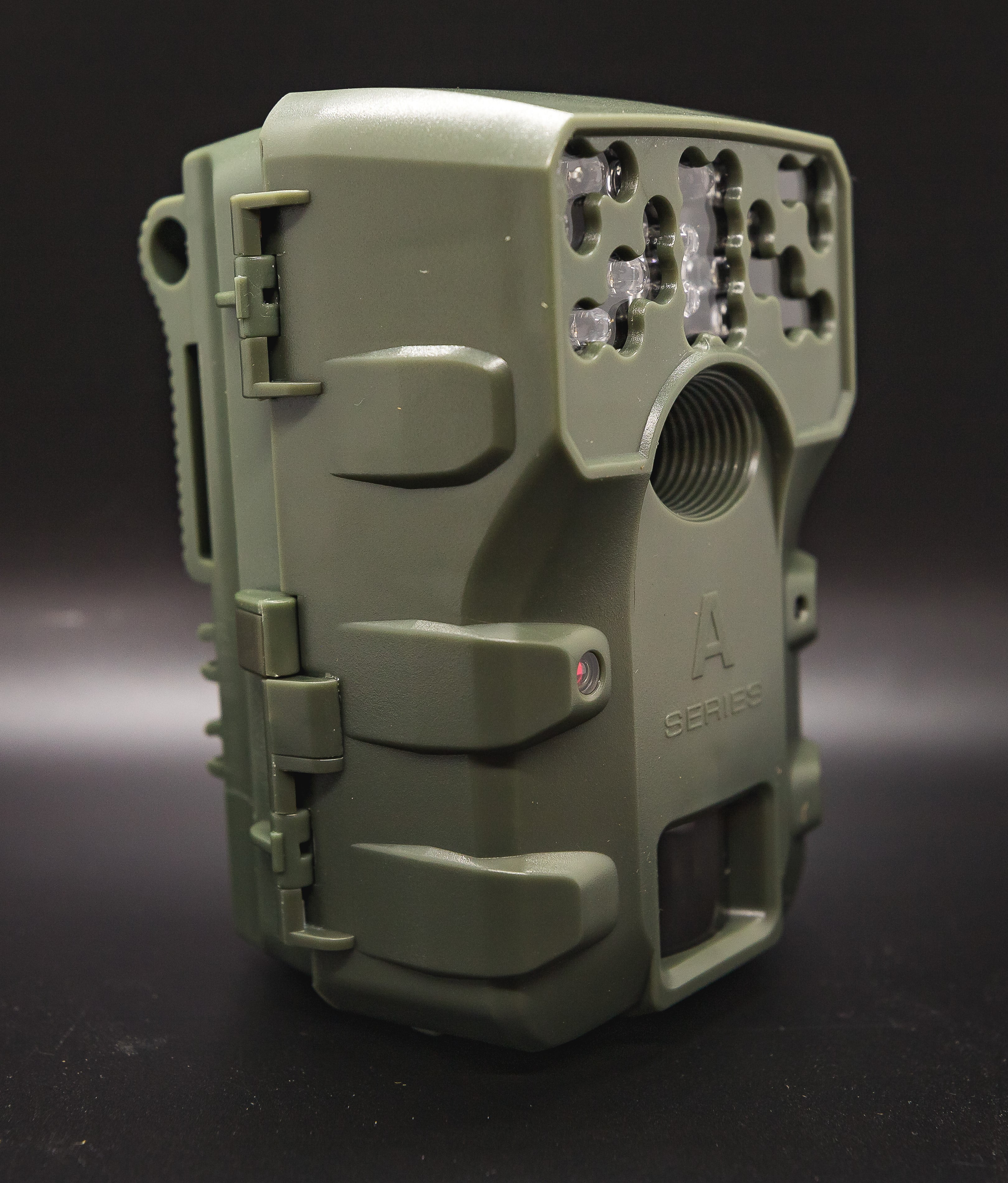 Moultrie W400 Infrared Hunting Trail Camera, 24 Megapixels