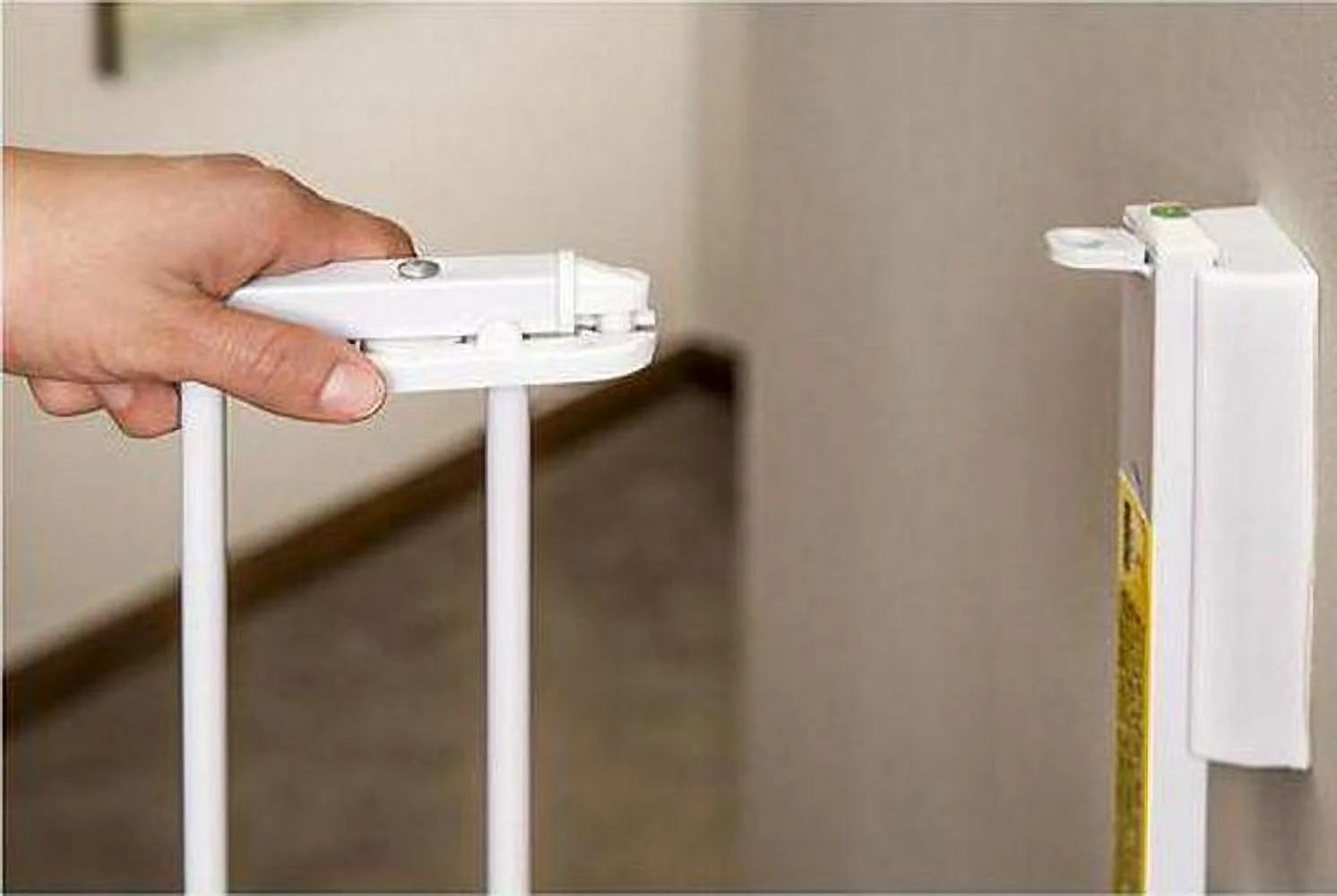 Regalo Top Of Stairs Expandable Metal Pet Gate, With Mounting Kit, 28 in. to 43 in., White