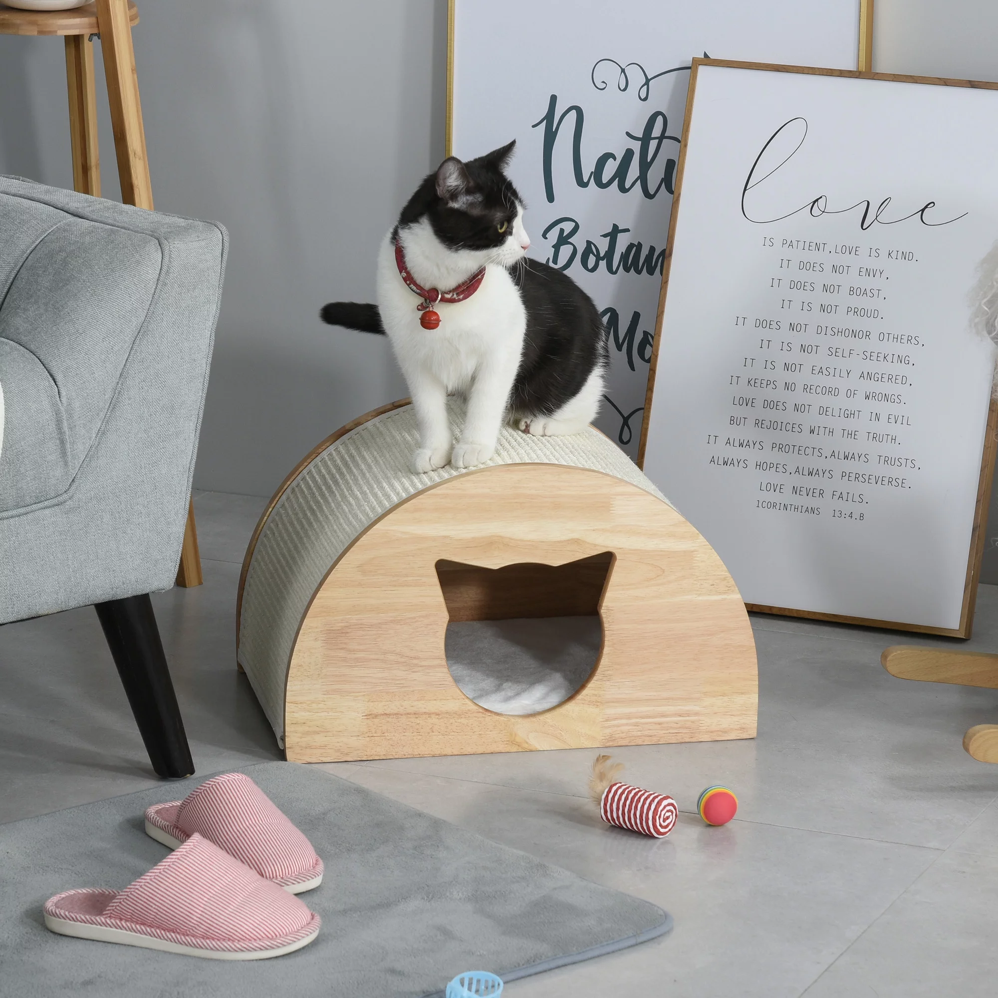 PawHut Wooden Cat House Shelter Bed w/ Sisal Carpet Soft Cushion Natural