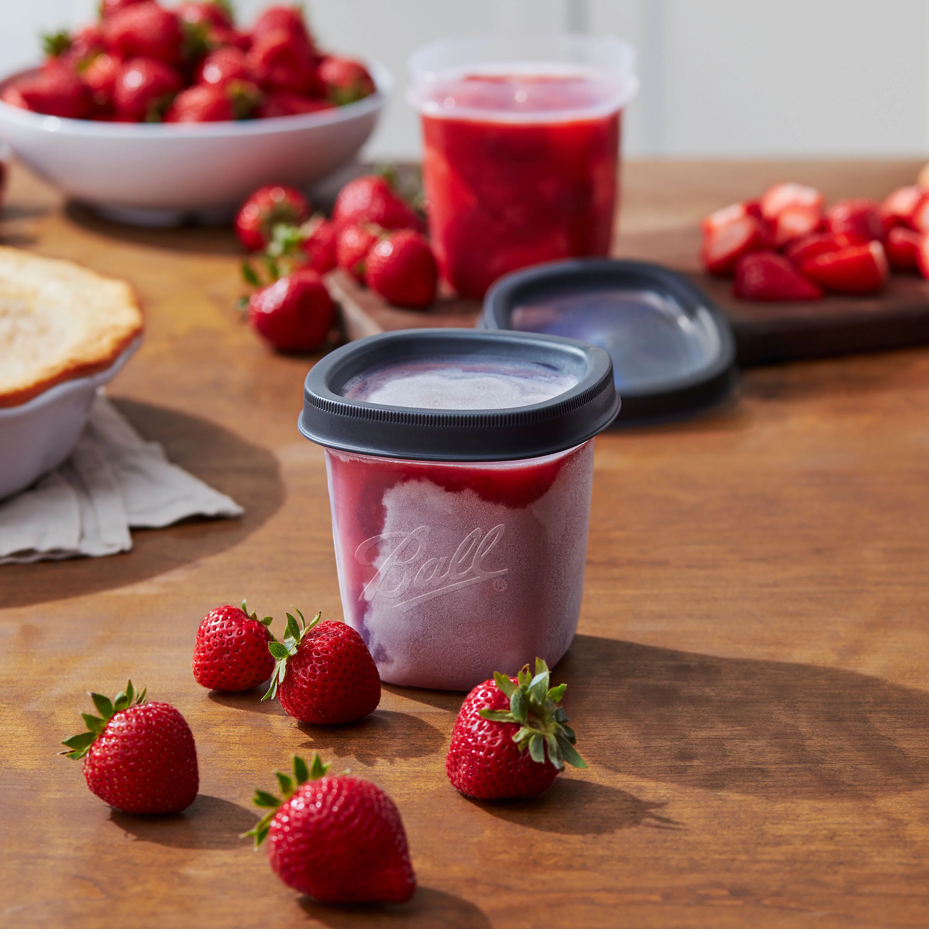 Ball, Freezer Jars, Plastic, Grey, 16 oz, 2 pack