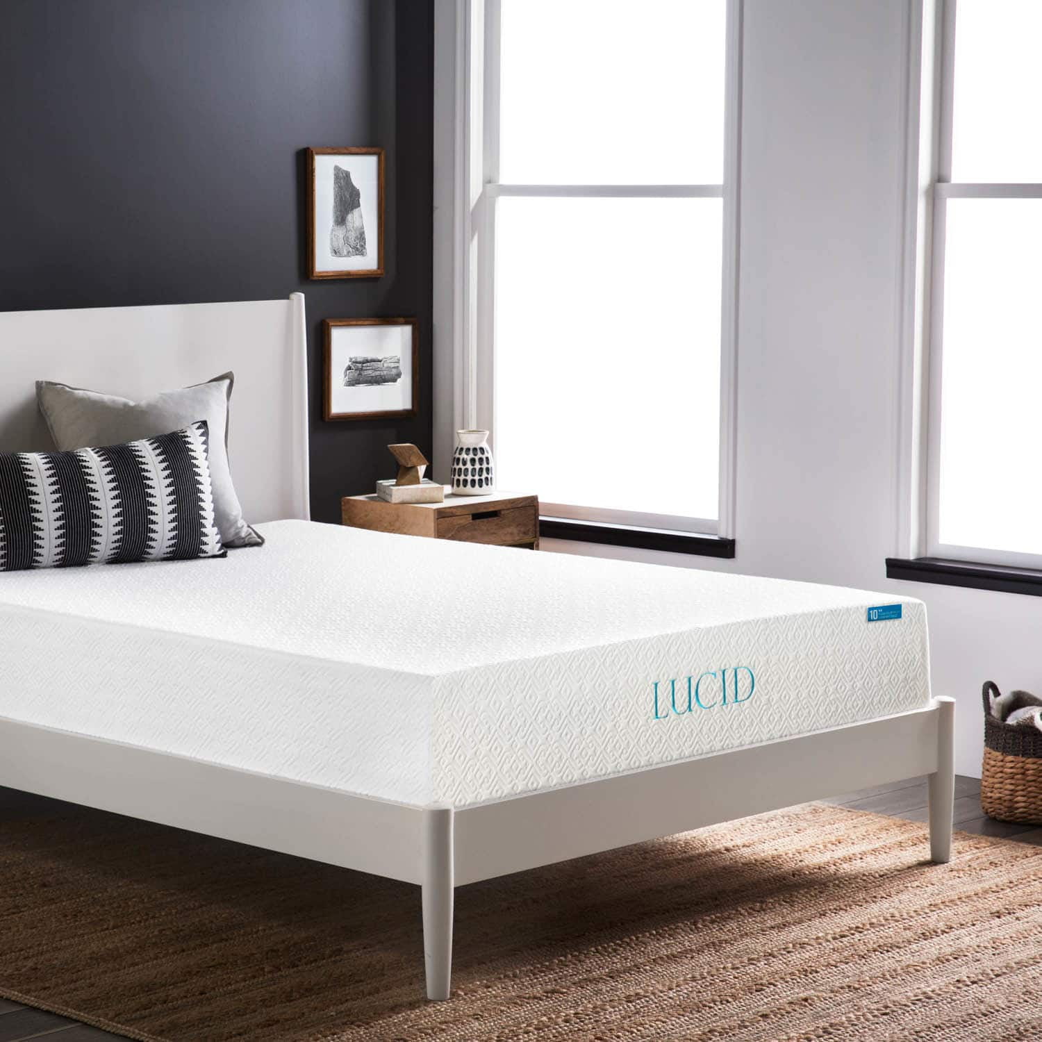 Lucid Comfort Collection  10-inch Queen-size Plush Gel Memory Foam Mattress