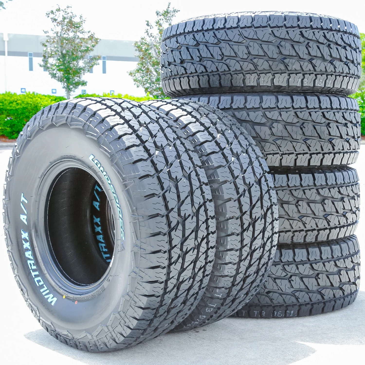 Landspider Wildtraxx A/T 265/70R16 112T AT All Terrain Tire