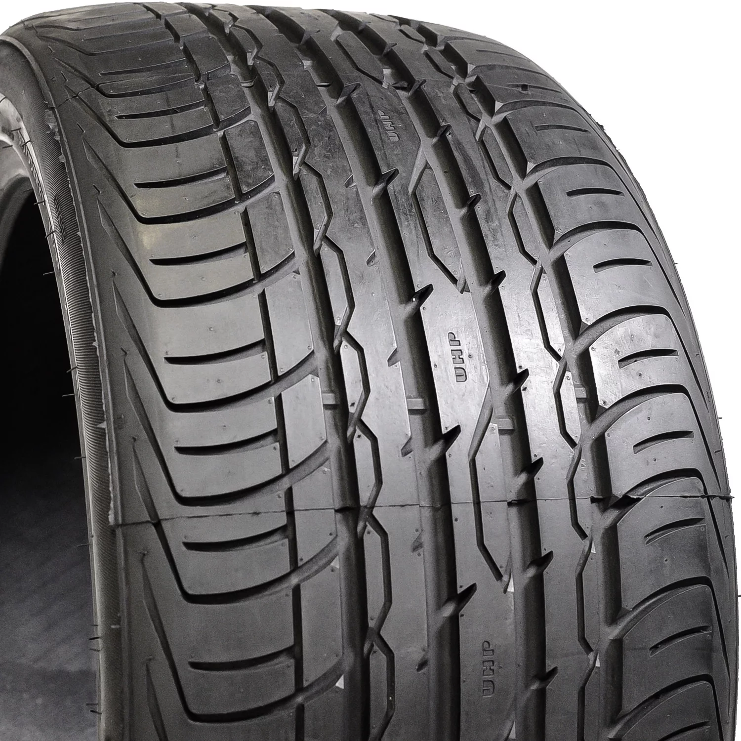 Advanta HP Z-01 285/25R22 95W XL A/S Performance Tire