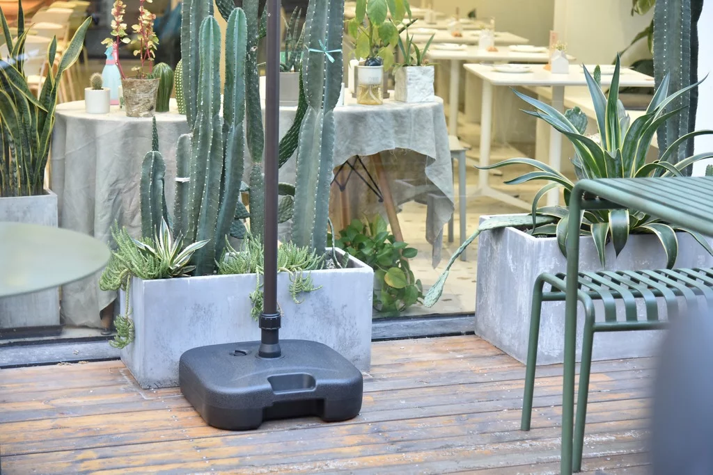 WestinTrends Square Patio Umbrella Fillable Plastic Base, Black