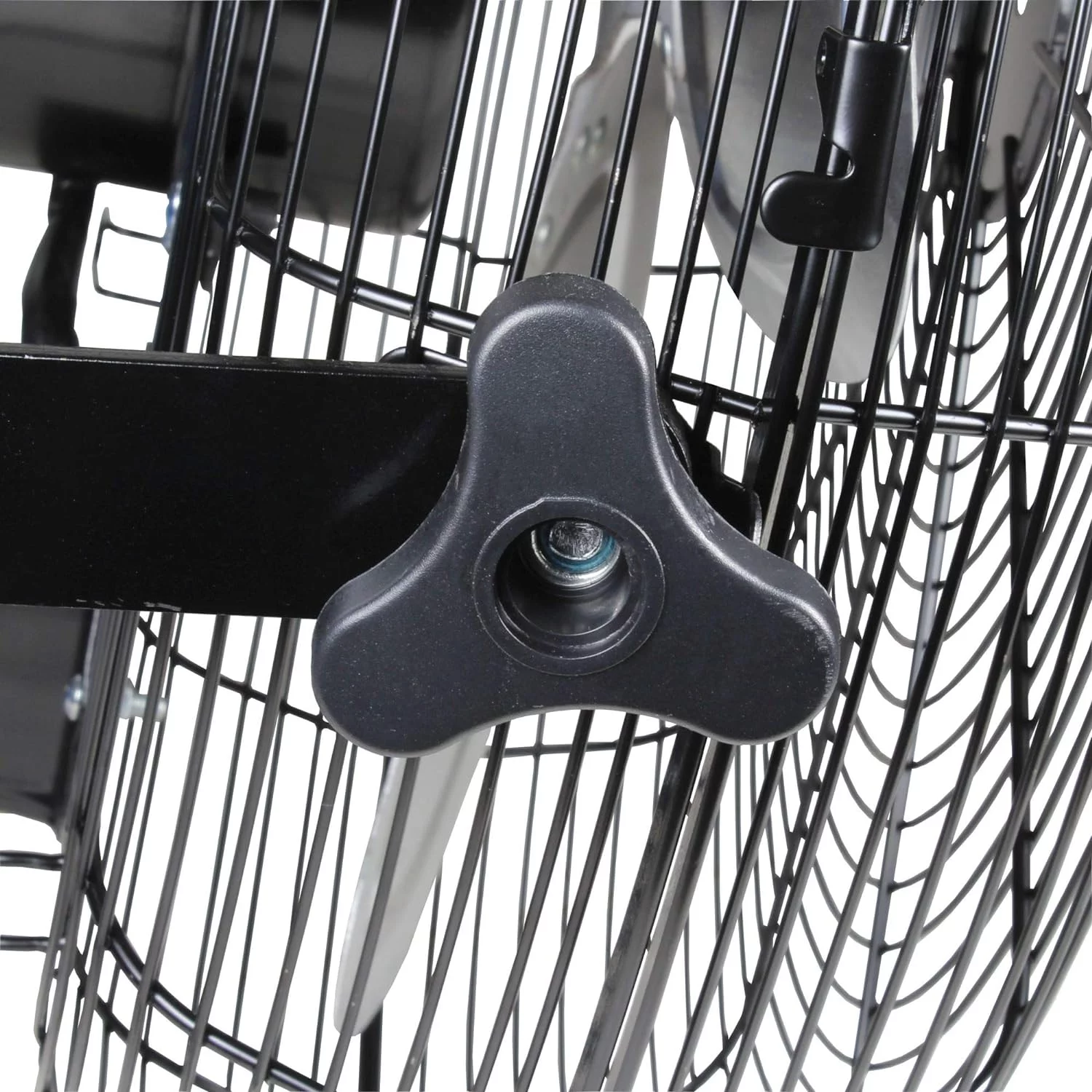 18” High-Velocity 3-Speed Industrial Wall Mount Fan, 360-Degree Angle Adjustment, All-Metal Construction, and Steel Mounting Bracket, Ideal for Garage, Workshop or Warehouse, CZHVW18