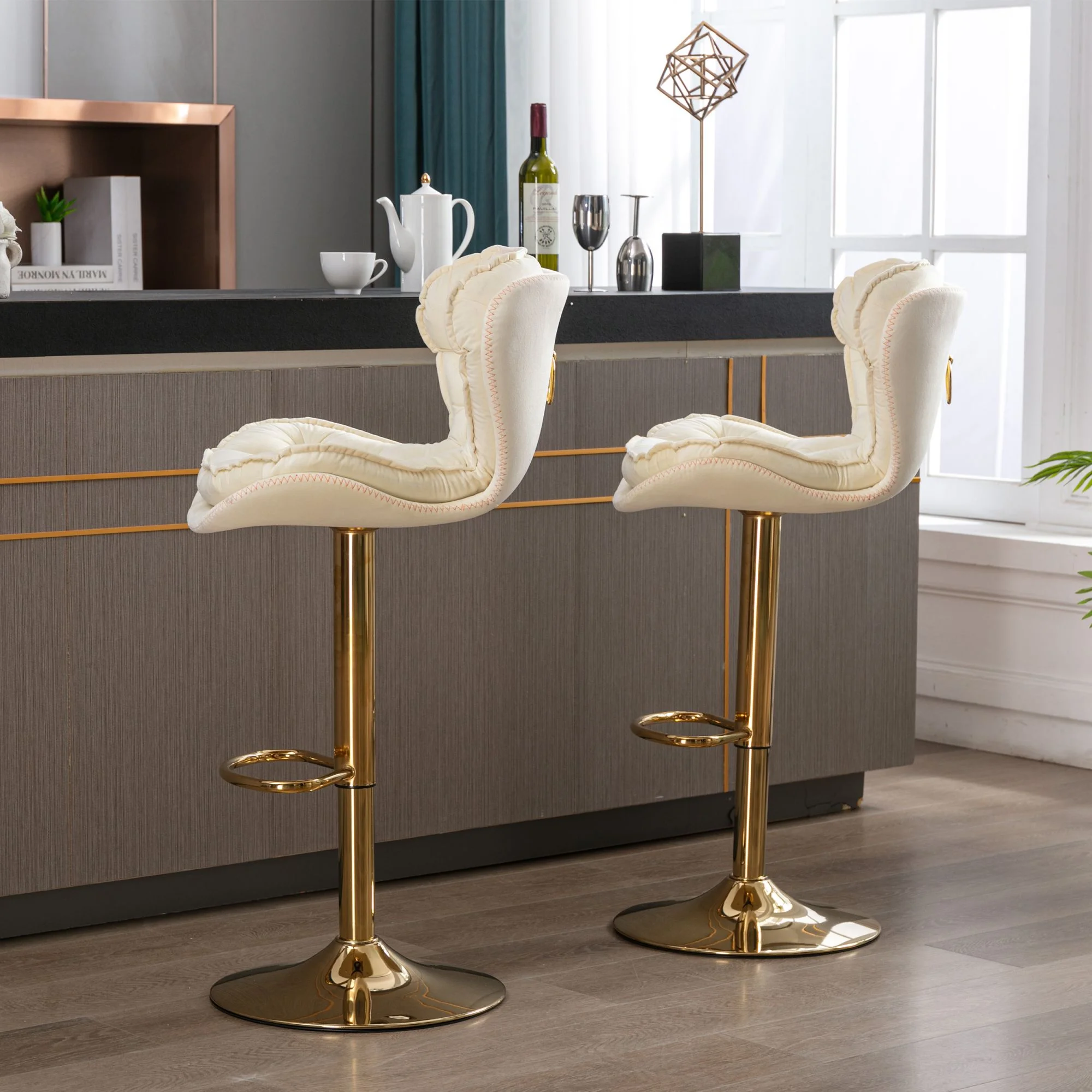 24-33 Inch Velvet Swivel Bar Stools with Back, Velvet Upholstered Adjustable Bar Height Barstool Stools Island Chairs with Gold Metal Base Bar, Bar Counter, Dining Room, Coffee(Cream,Set of 4)