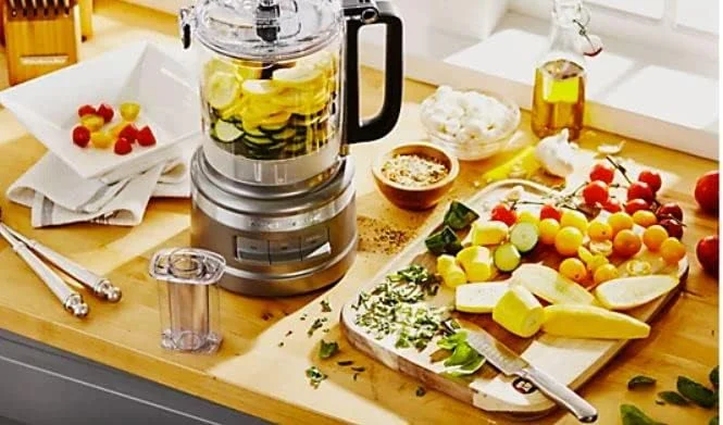 KitchenAid KFP0920QCU 9 Cup 3 Disks 2 Blades & Spatula Food Processor, Contour Silver