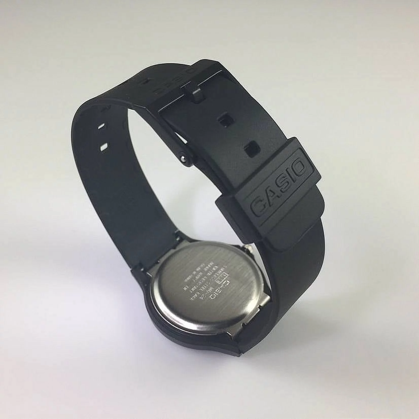 Casio Men's Analog Watch MQ24-9B3