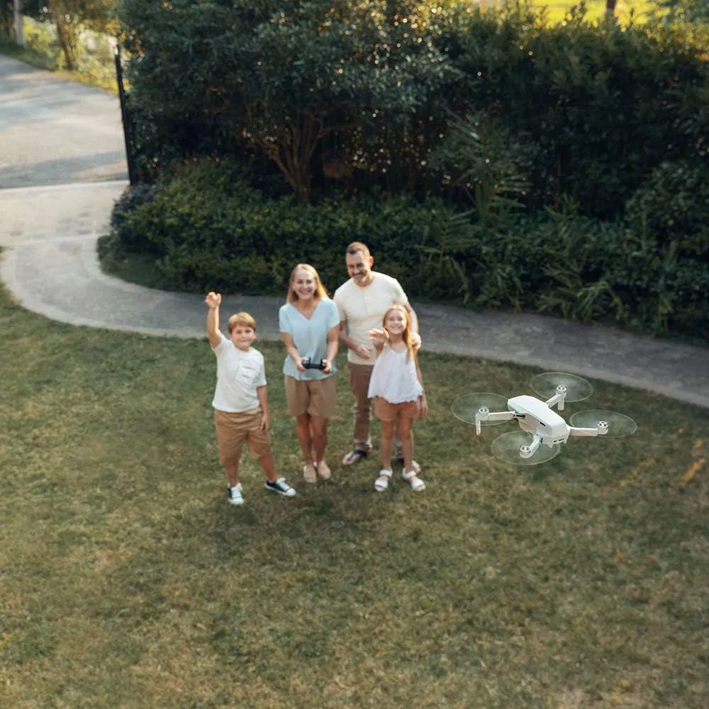 DJI Mavic Mini Quadcopter Drone (CP.MA.00000120.01) with Controller + 64GB Card