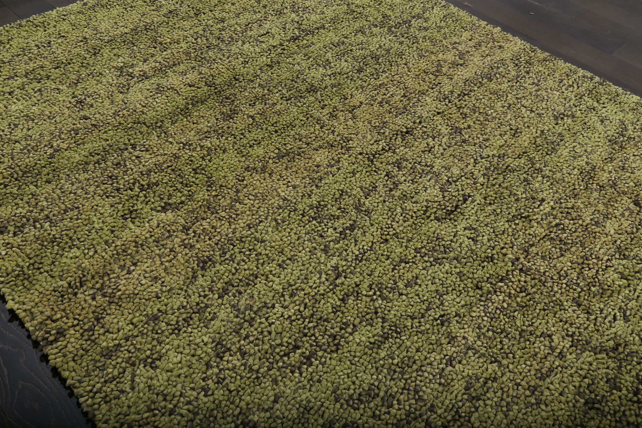 Cozy Shag Handmade Green Felted New Zealand Wool Solid Area Rug 6' x 9' & 8' x 10'