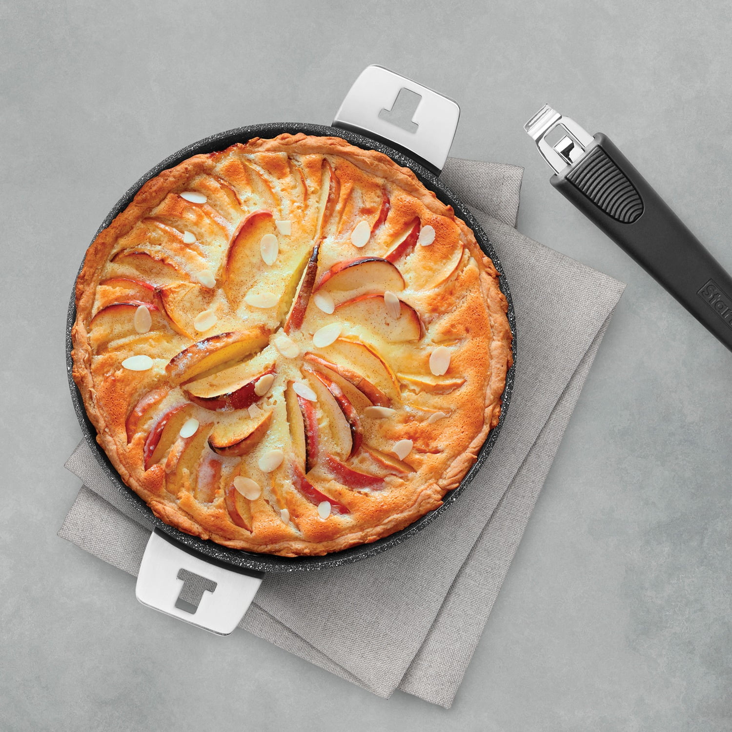 THE ROCK by Starfrit 034712-004-0000 9-Inch Fry/Cake Pan with T-Lock Detachable Handle