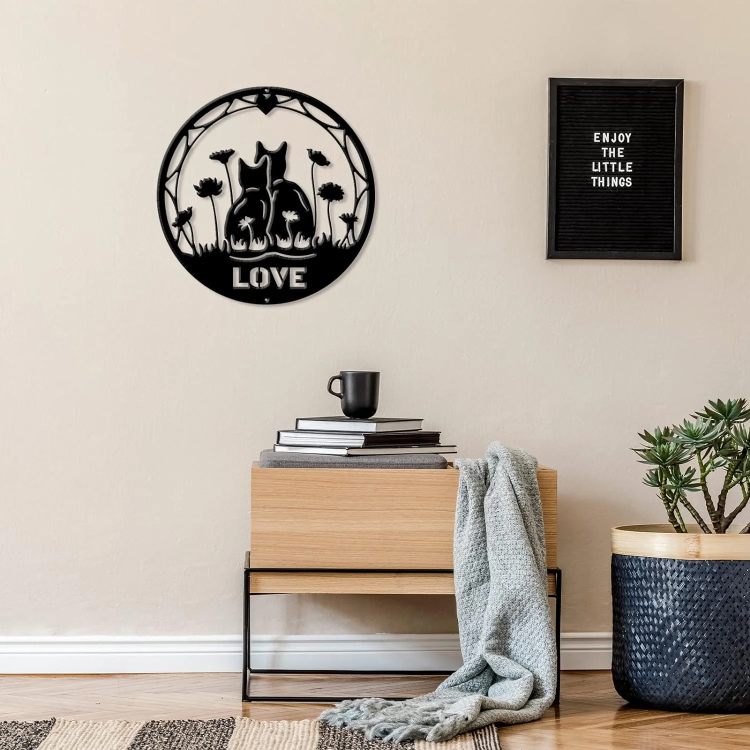 Metal Wall Art Decor Black Cat Silhouette Wall Decor Gift for Cat Lovers for Modern Farmhouse Rustic Home Office Living Room Bathroom Bedroom Indoor Outdoor Decor 11.8