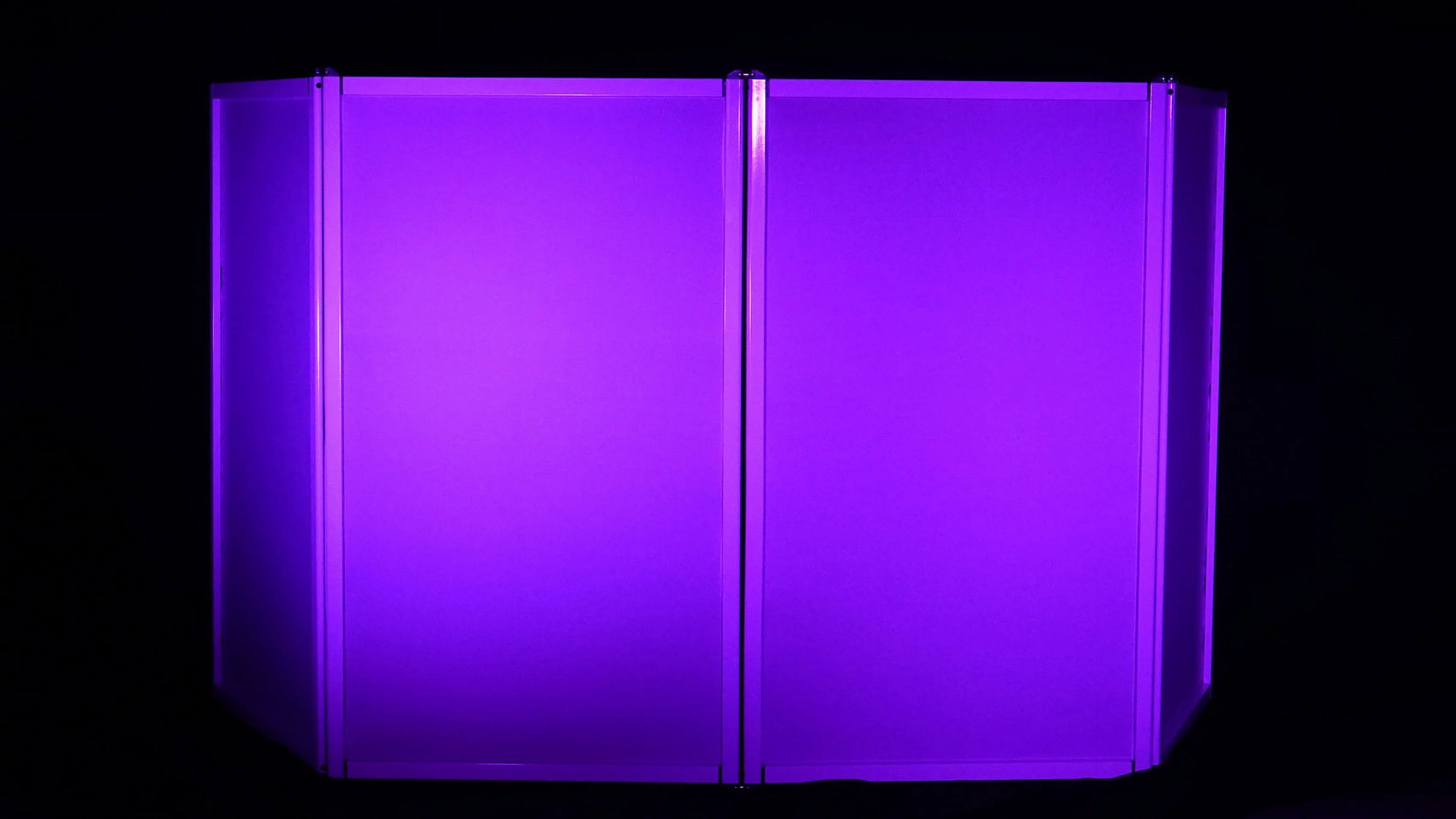 (2) Rockville 8 Ft. Totem Stands+DJ Facade+(4) Battery Powered Wash Up-Lights