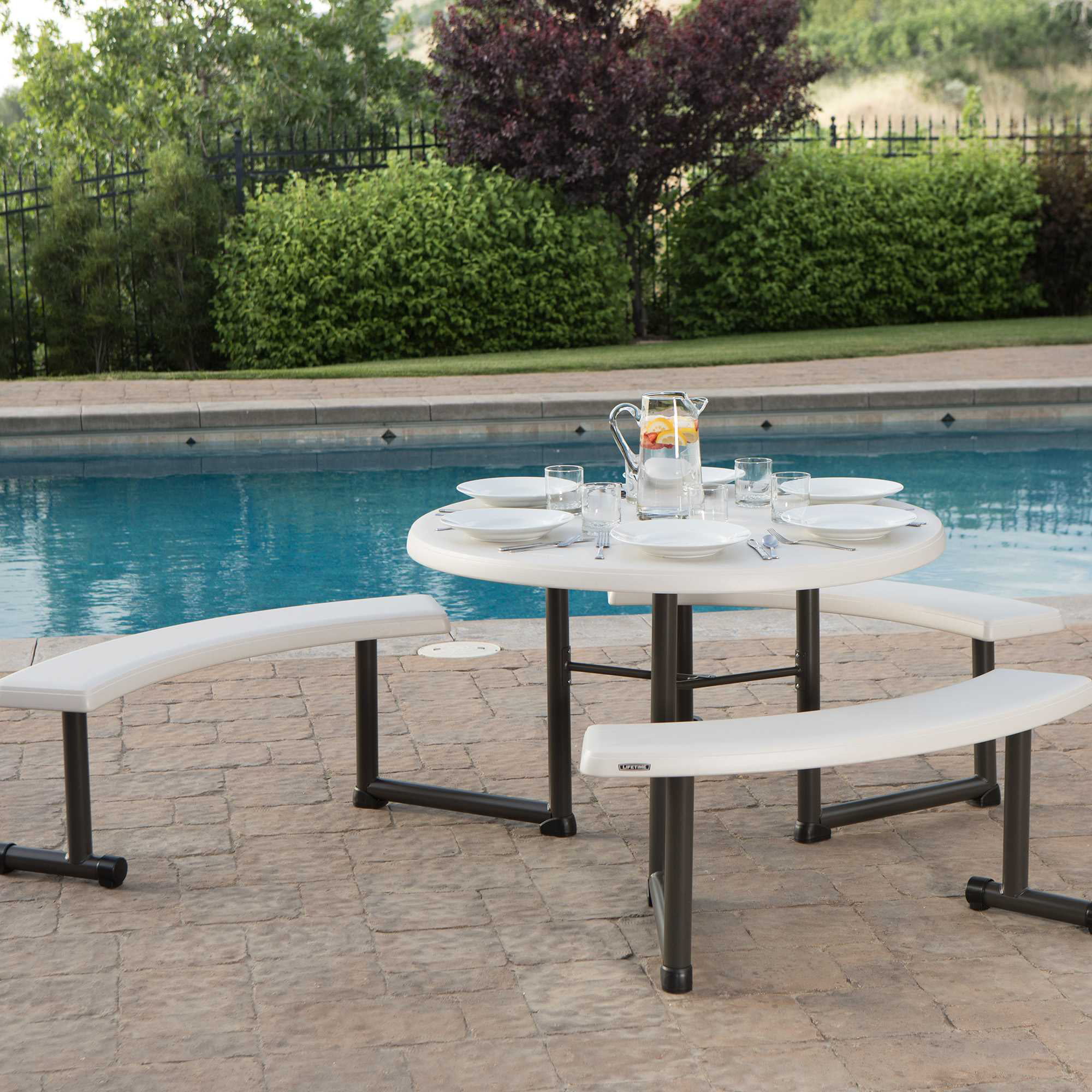 Lifetime Plastic Round Picnic Table, Almond 260205