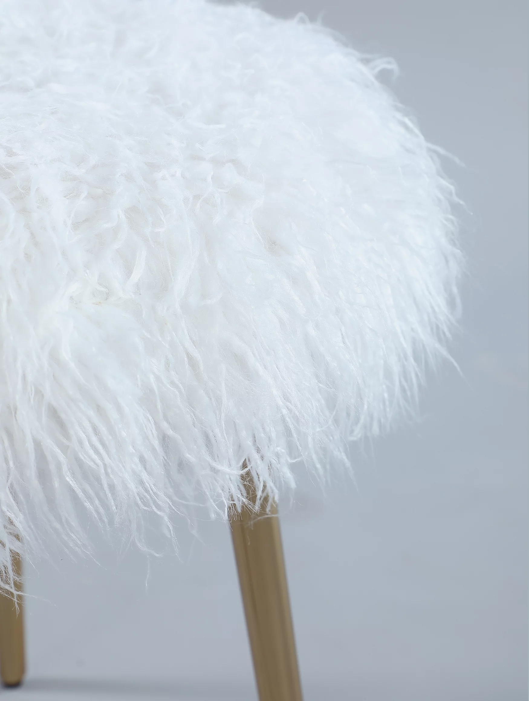 Roundhill Furniture Ravni Faux Fur Accent Chair Ottoman Set in White/Rose Gold