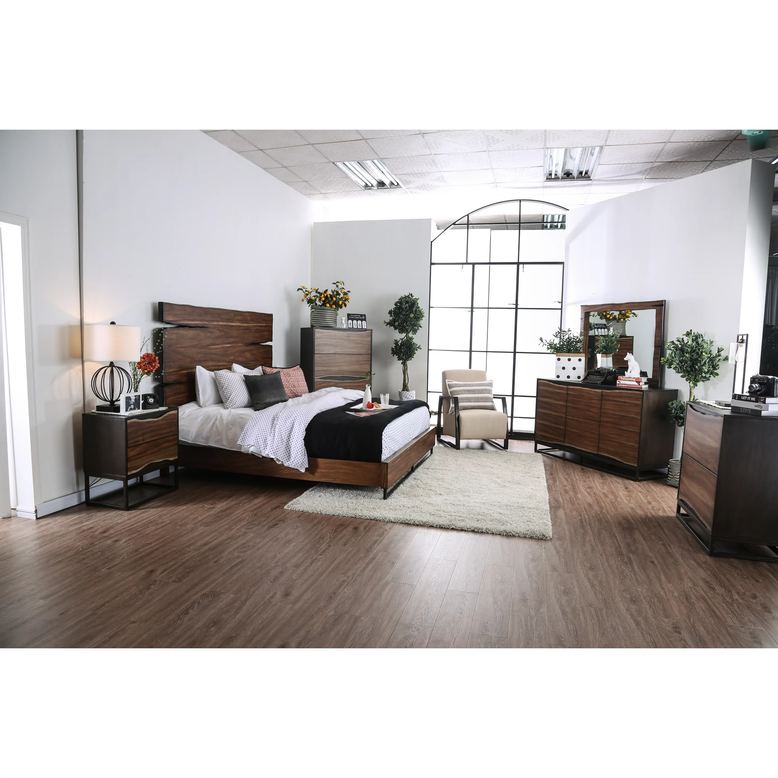 Furniture of America Trippen 2-Cabinet Dresser, Dark Oak and Dark Walnut