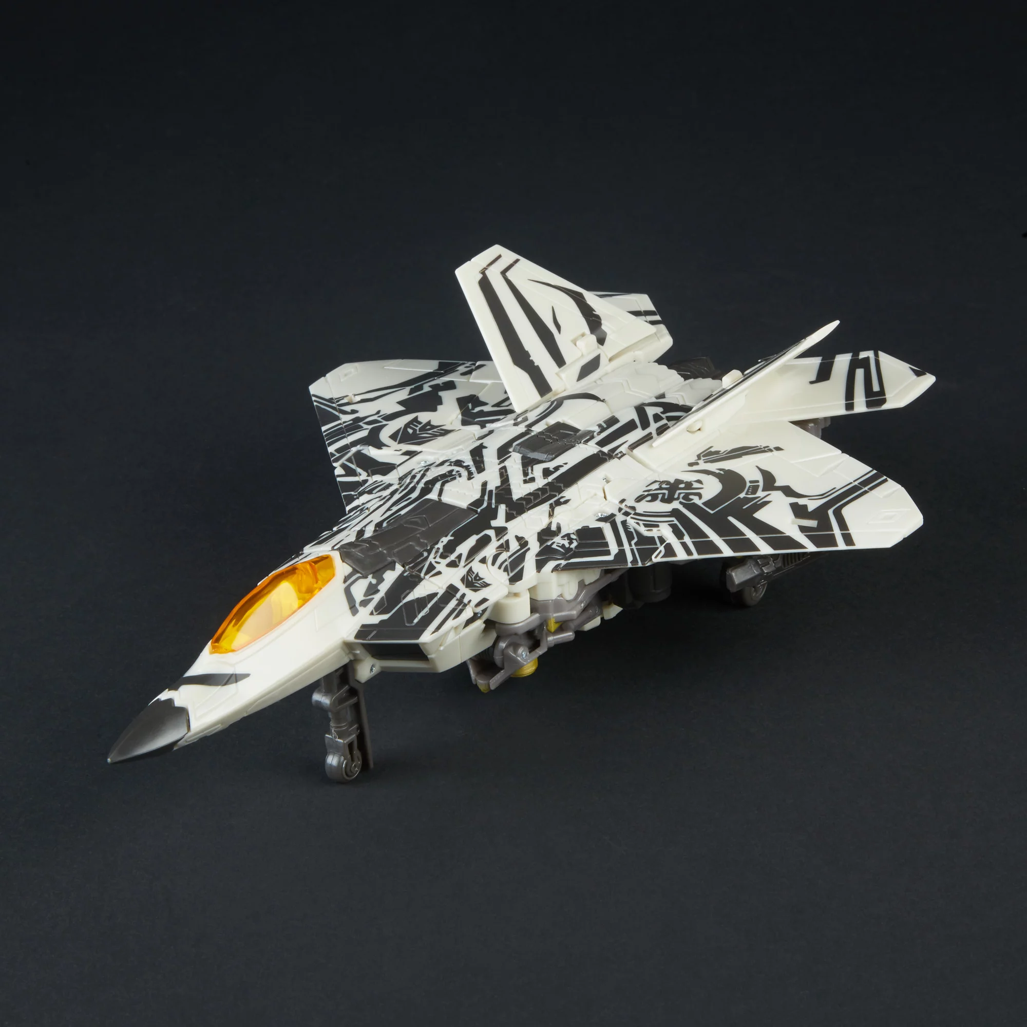 Transformers Studio Series 21 Voyager Class Movie 2 Starscream Action Figure