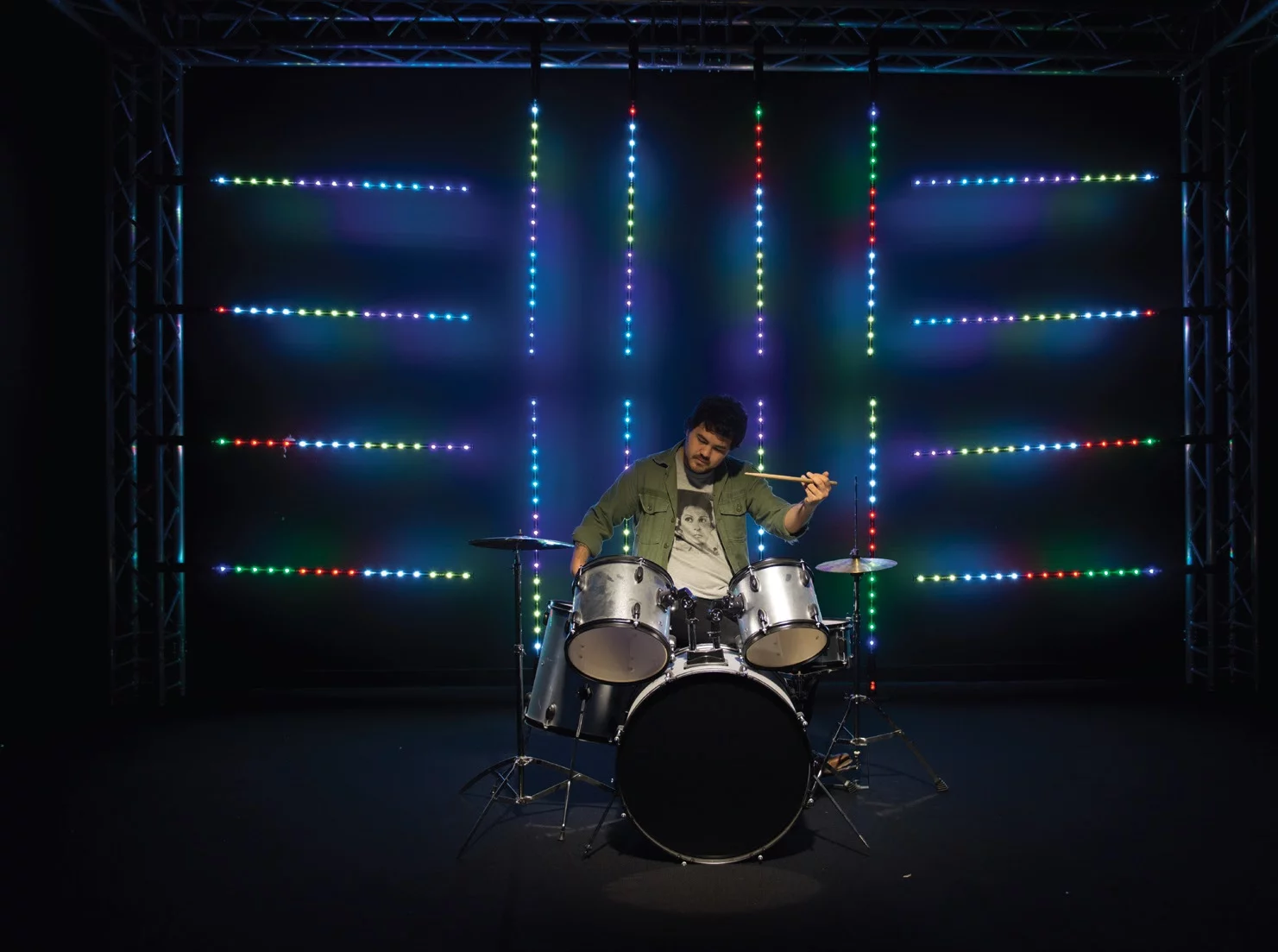 (2) Chauvet DJ Freedom Stick X4 (8) Wireless Battery RF DMX Light Sticks+Remote