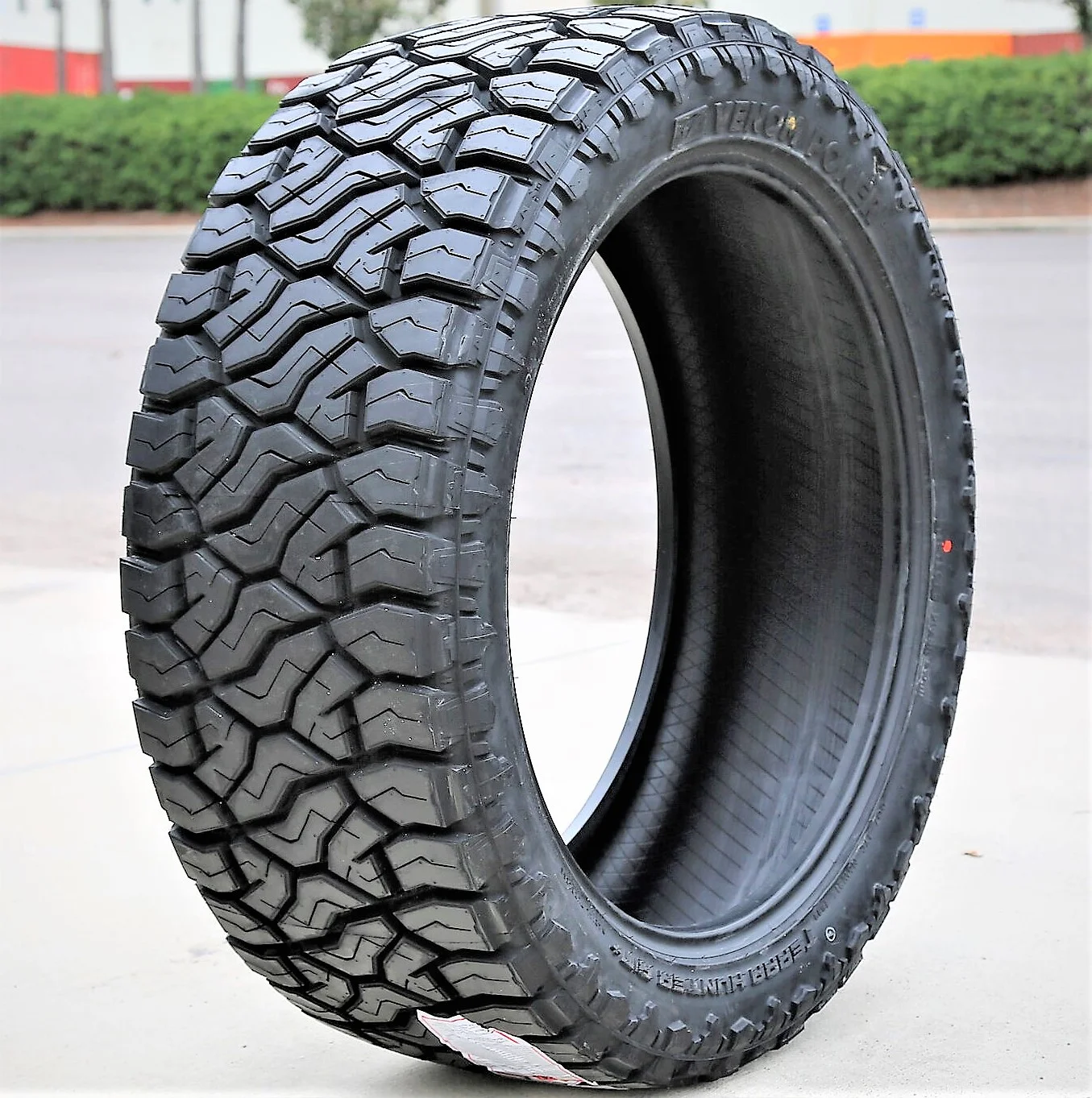 Tire Venom Power Terra Hunter R/T+ LT 33X13.50R24 Load E 10 Ply RT R/T