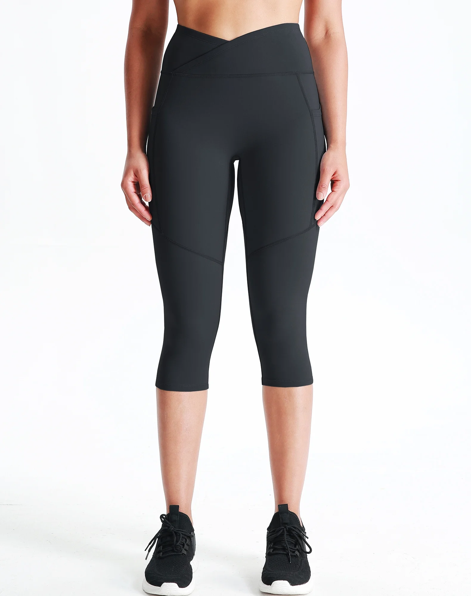 NELEUS Womens V Cross Waist Capri Yoga Leggings for Workout Non See Through with 2 Pockets,Black,US Size L